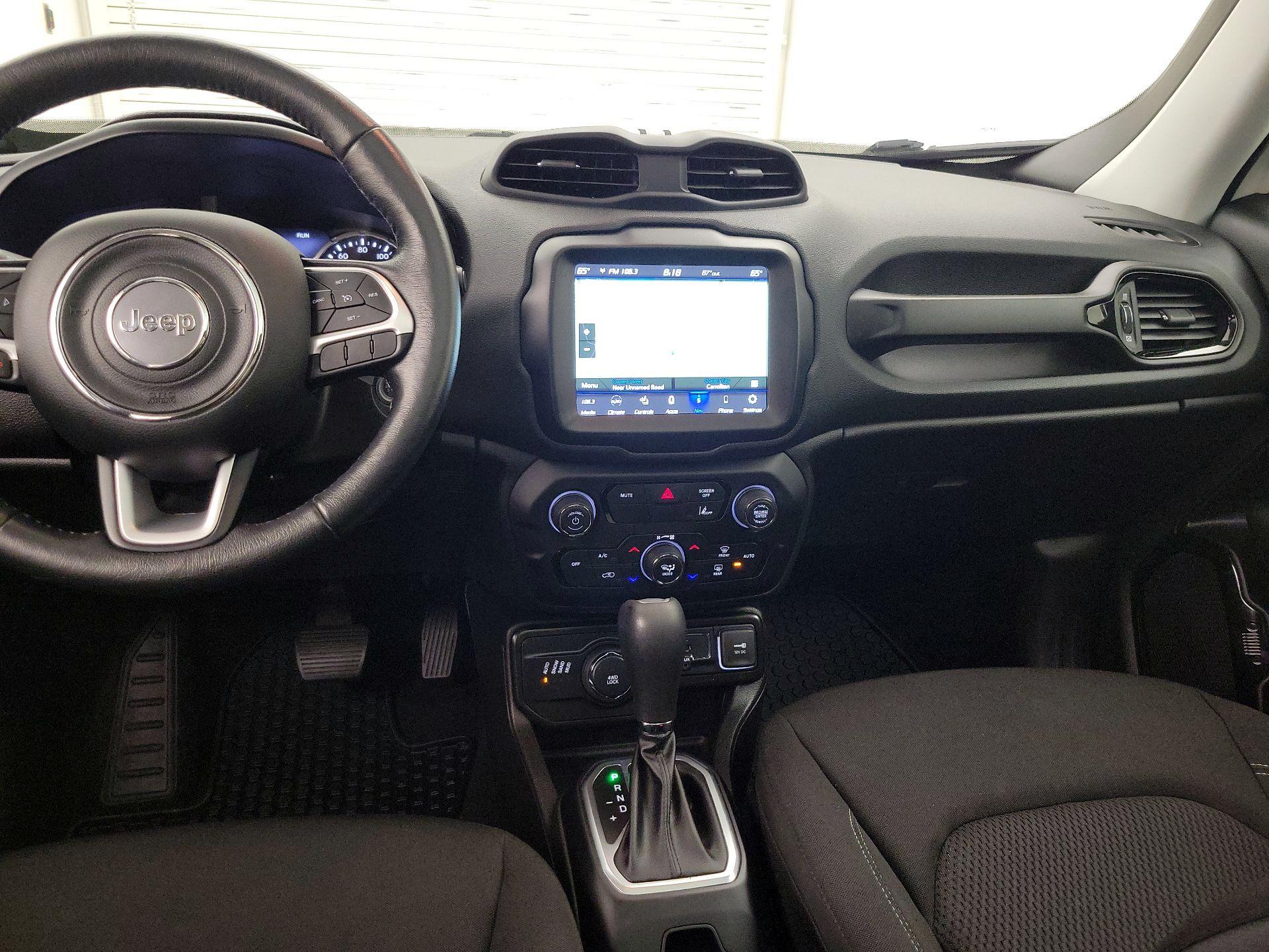 Thumbnail: 2023 Jeep Renegade - 9