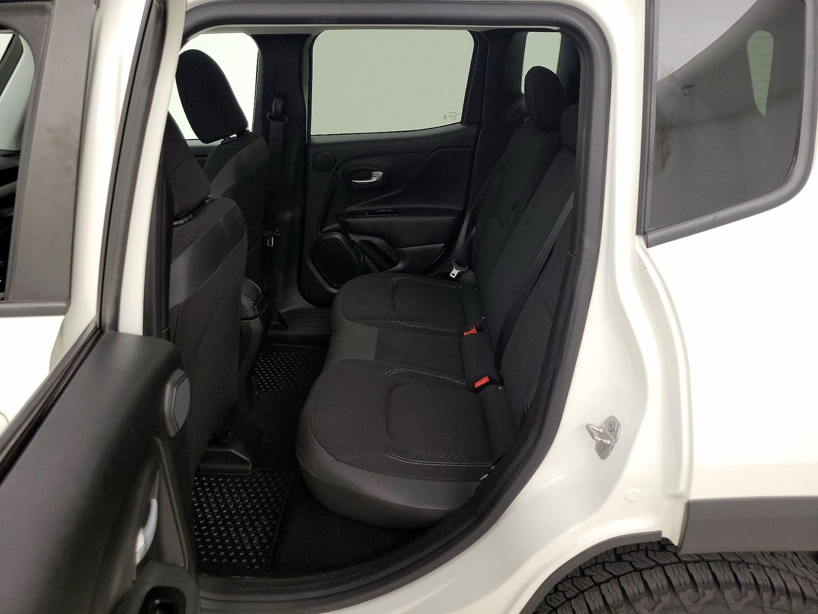 2023 Jeep Renegade Altitude - Photo 22