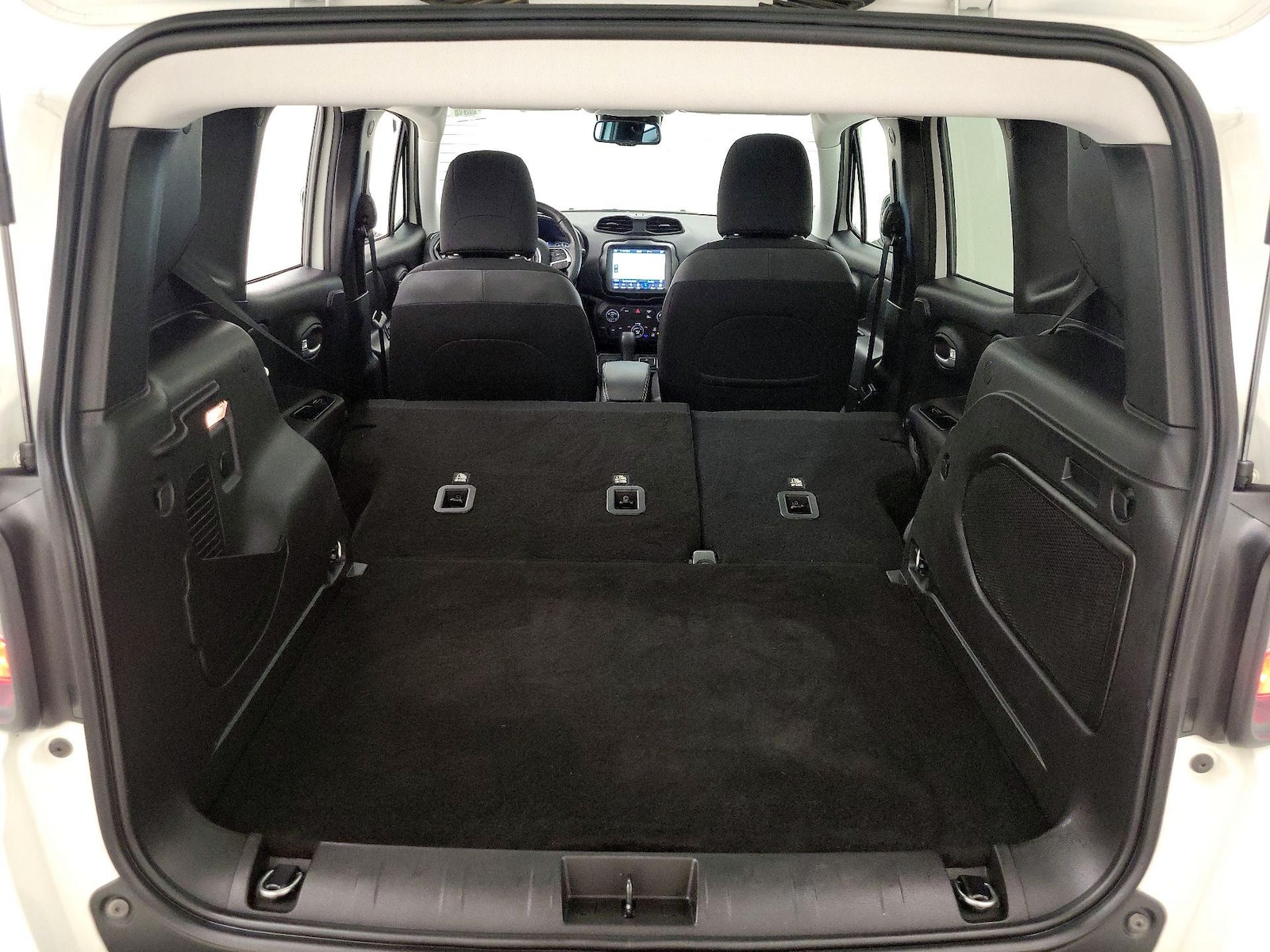 2023 Jeep Renegade Altitude - Photo 24
