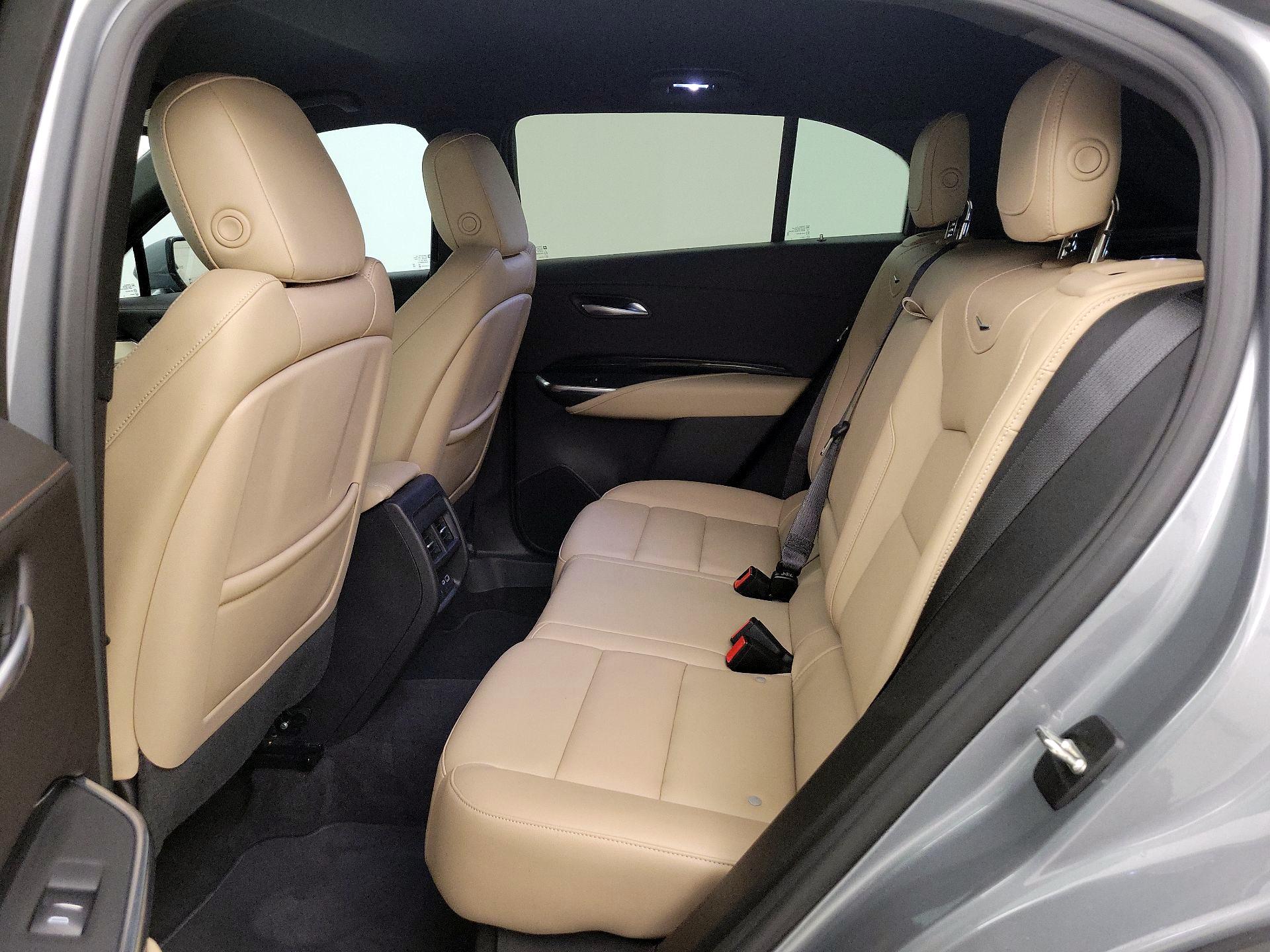 Thumbnail: 2024 Cadillac XT4 - 19