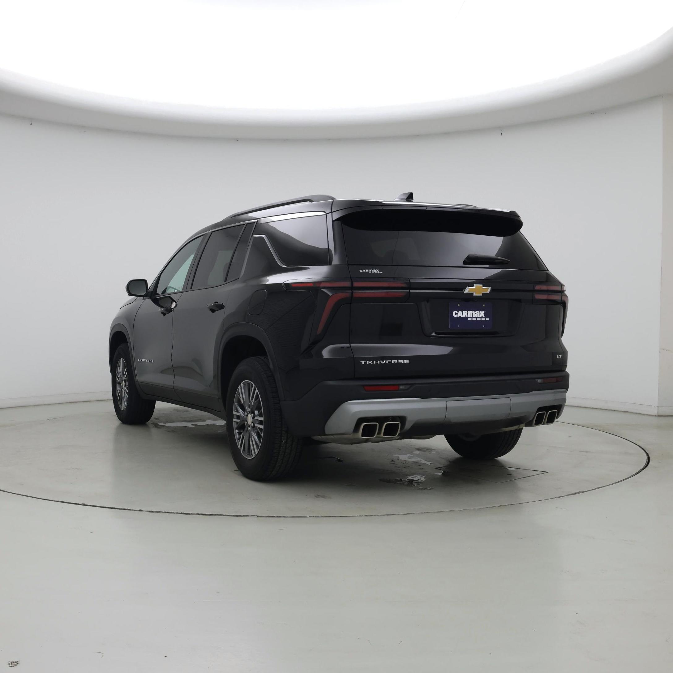 Thumbnail: 2024 Chevrolet Traverse - 2