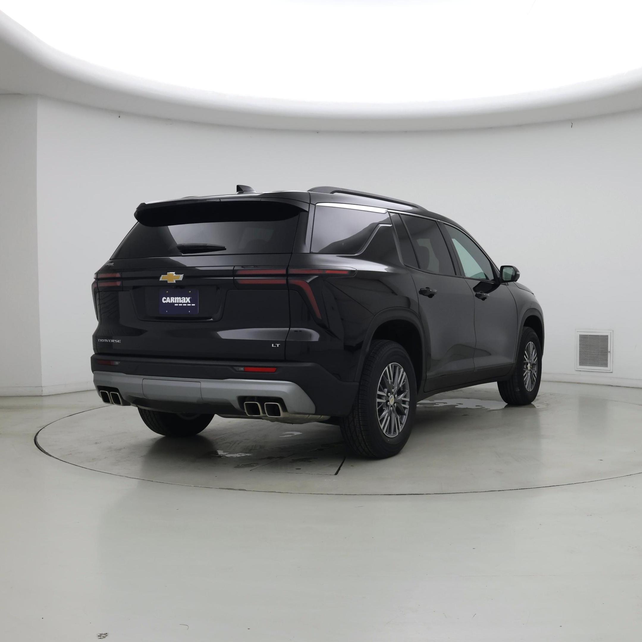 Thumbnail: 2024 Chevrolet Traverse - 8