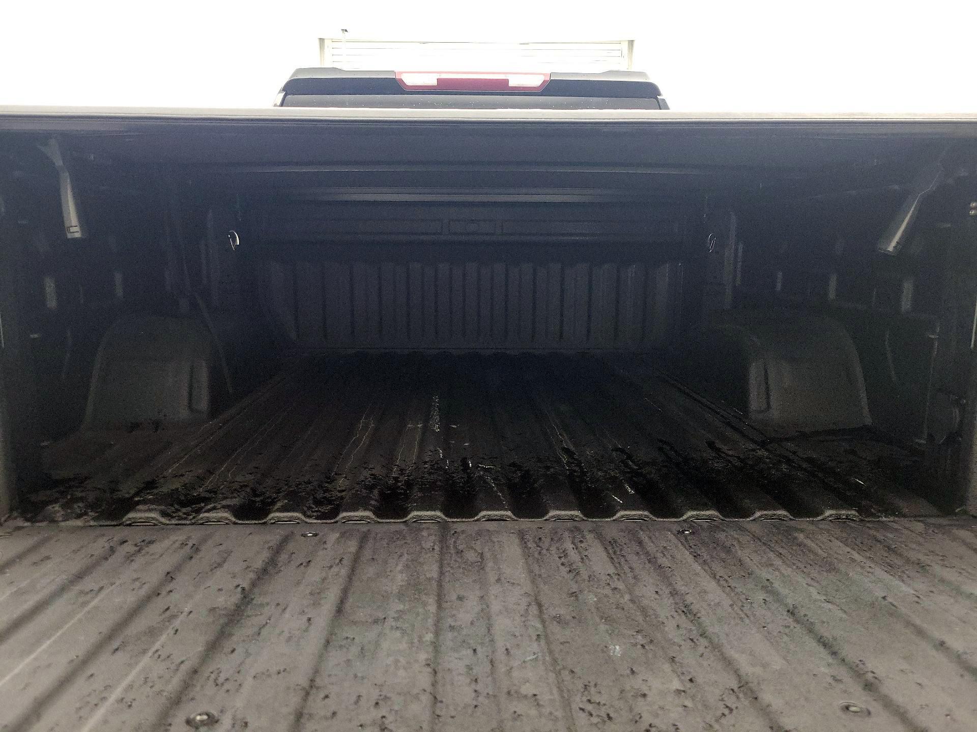 Thumbnail: 2023 Chevrolet Silverado 1500 - 20