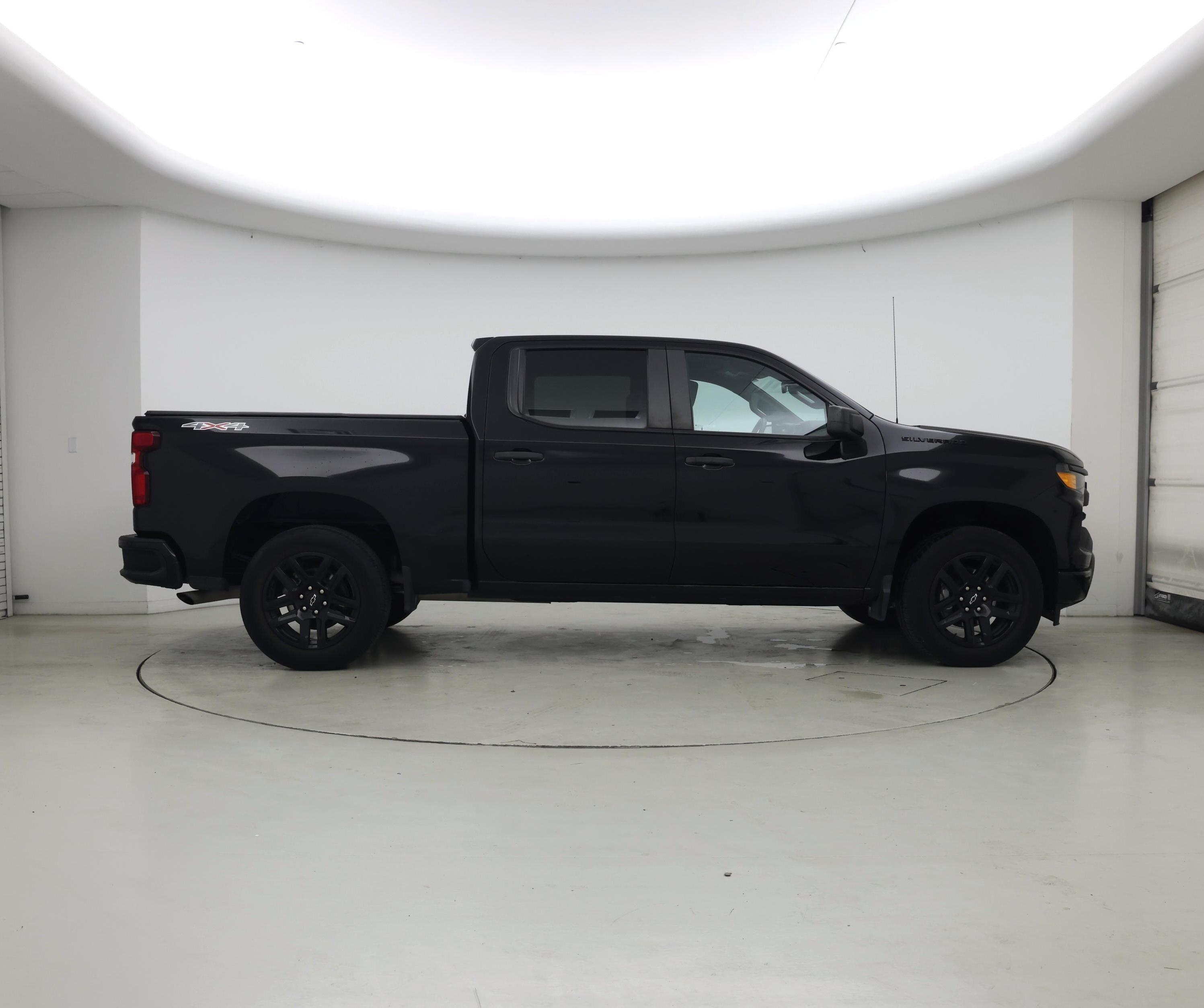 Thumbnail: 2023 Chevrolet Silverado 1500 - 7