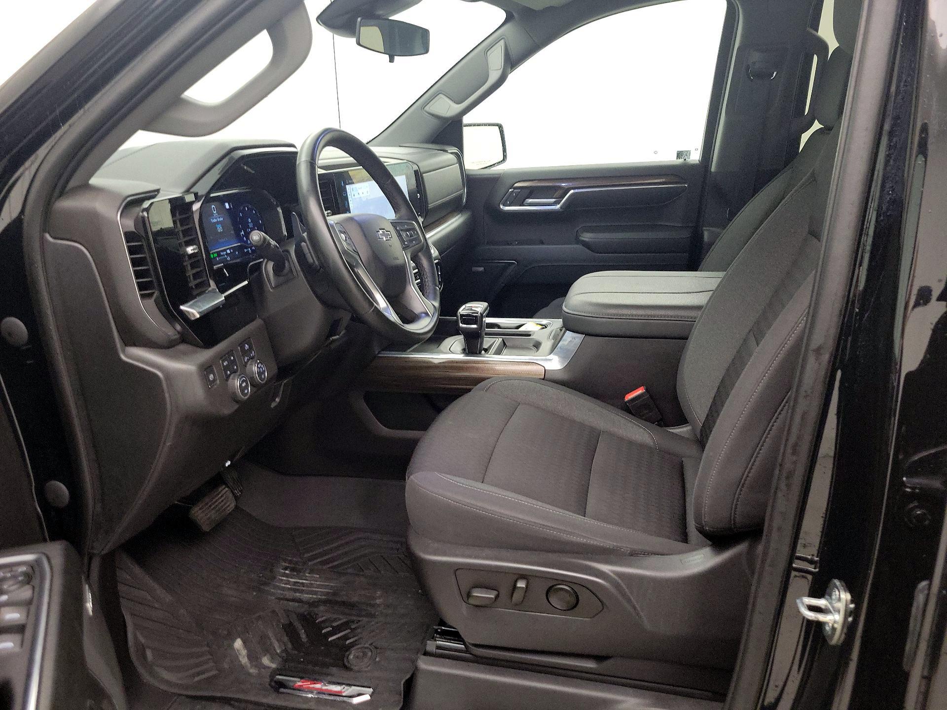 Thumbnail: 2023 Chevrolet Silverado 1500 - 11