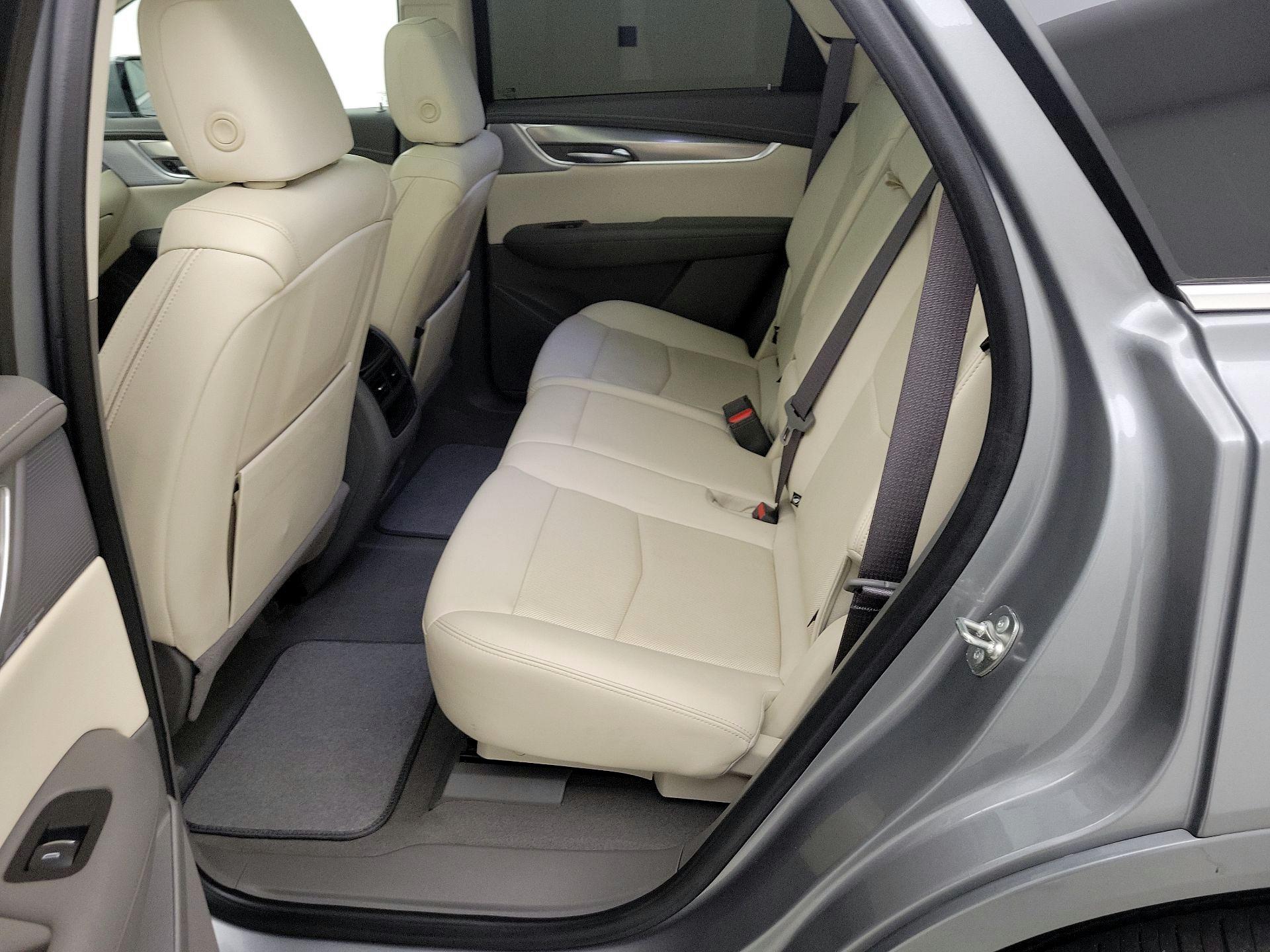 Thumbnail: 2024 Cadillac XT5 - 20