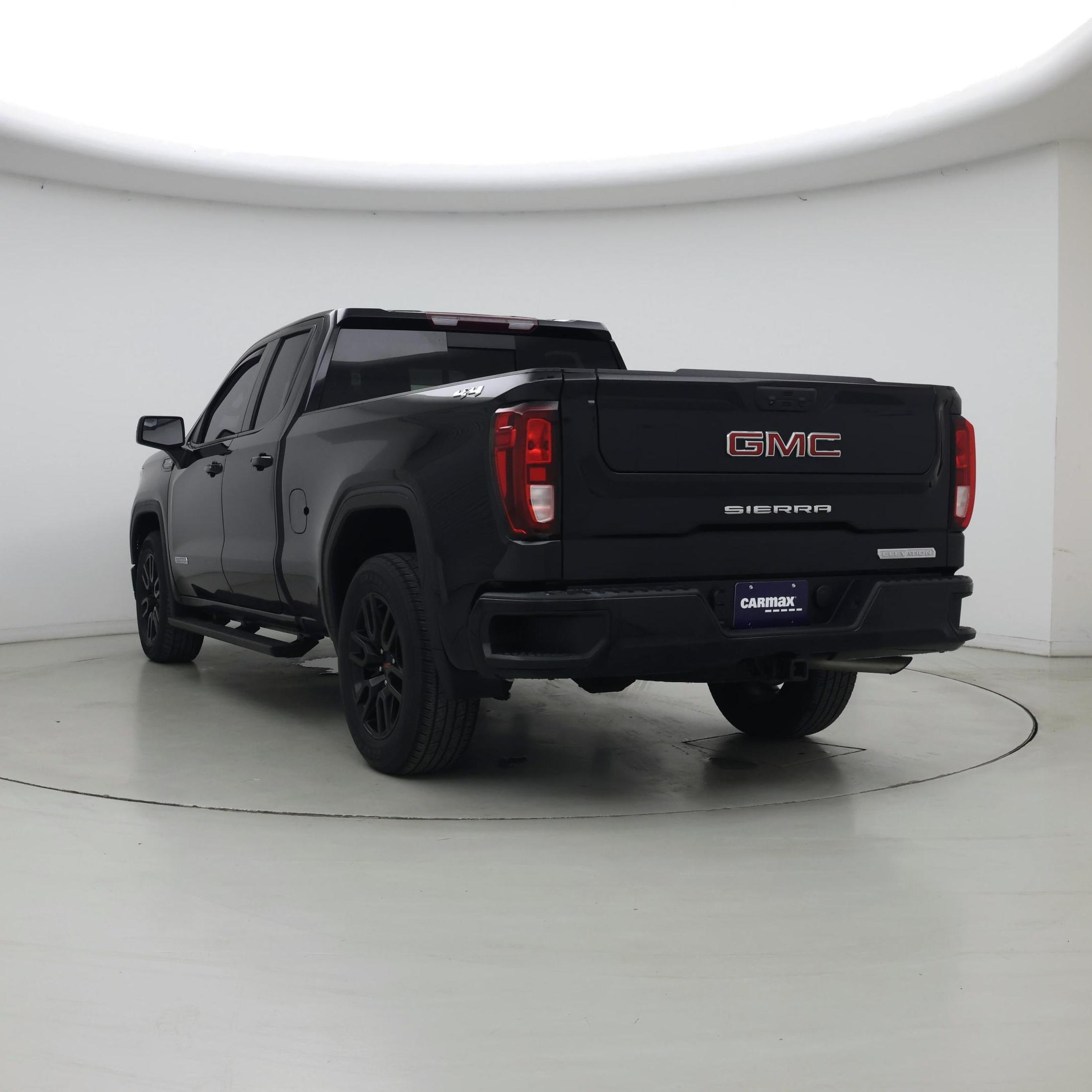 Thumbnail: 2023 GMC Sierra 1500 - 2