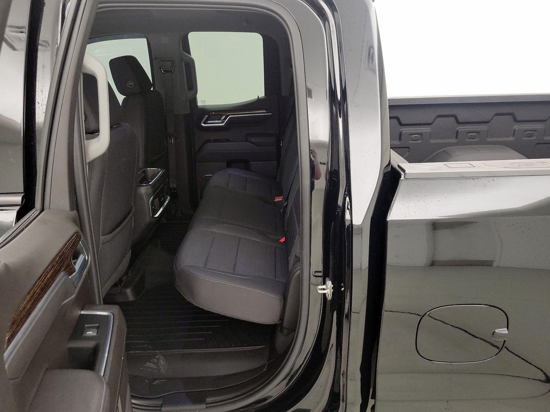 Thumbnail: 2023 GMC Sierra 1500 - 19