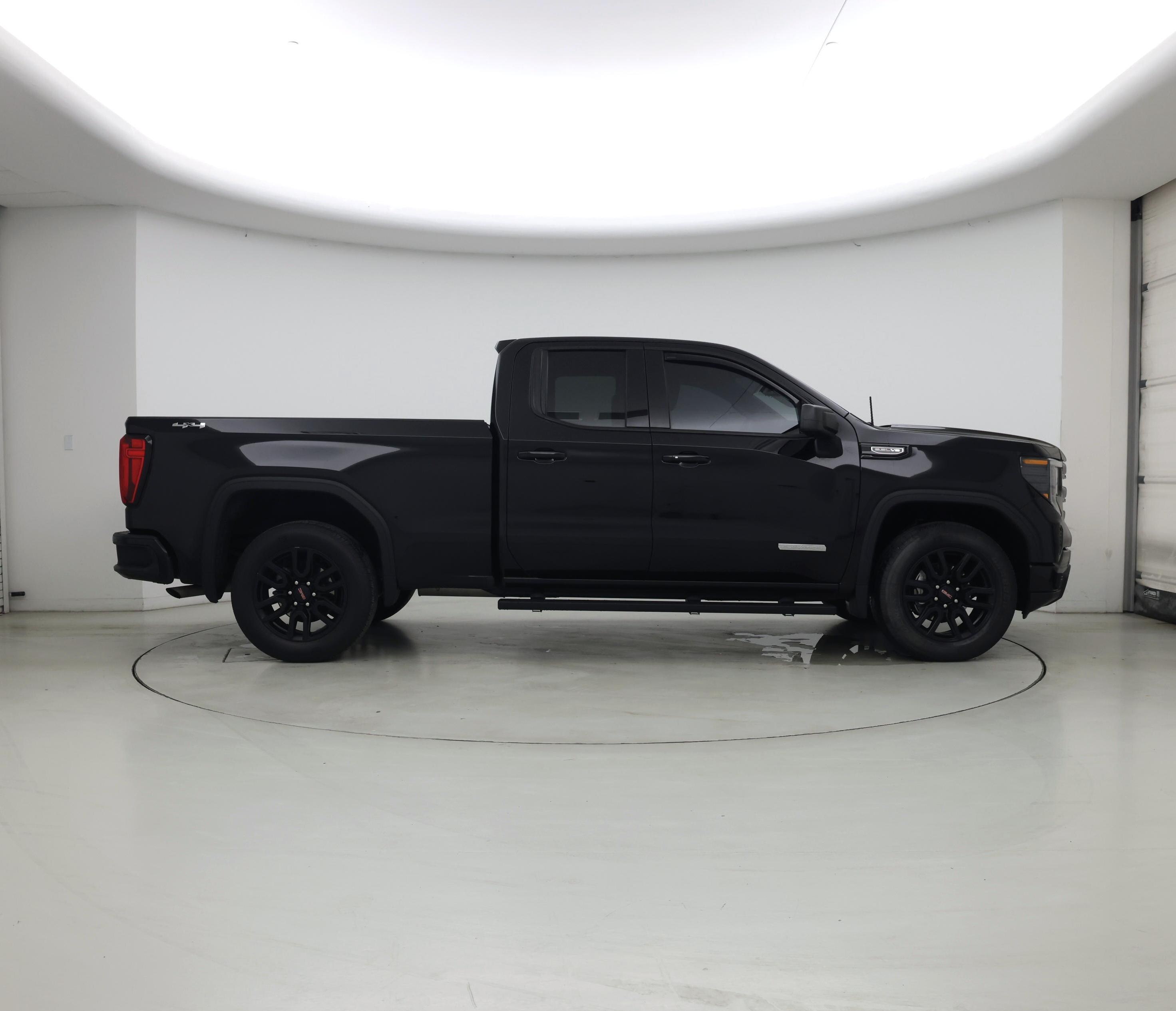 Thumbnail: 2023 GMC Sierra 1500 - 7