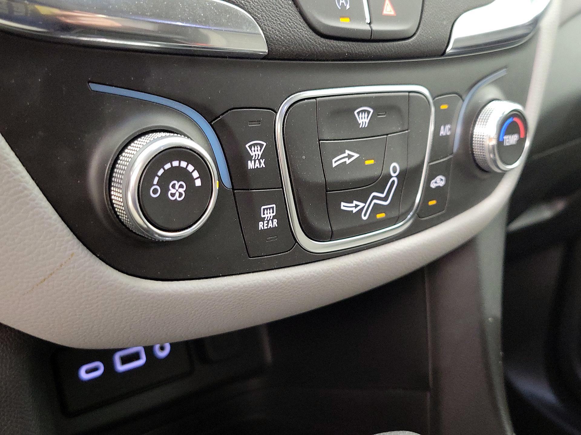Thumbnail: 2024 Chevrolet Equinox - 16
