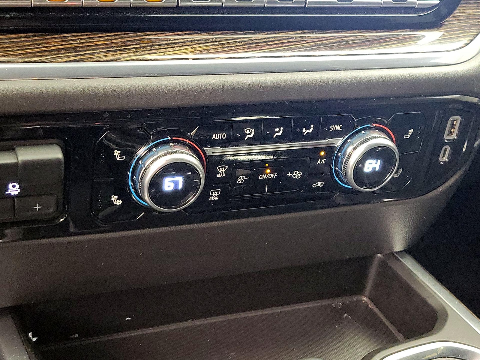 2023 GMC Sierra 1500 Elevation - Photo 17