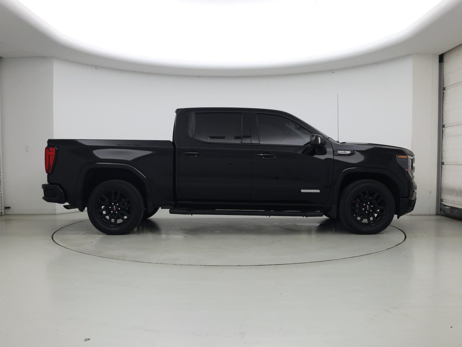 2023 GMC Sierra 1500 Elevation - Photo 8