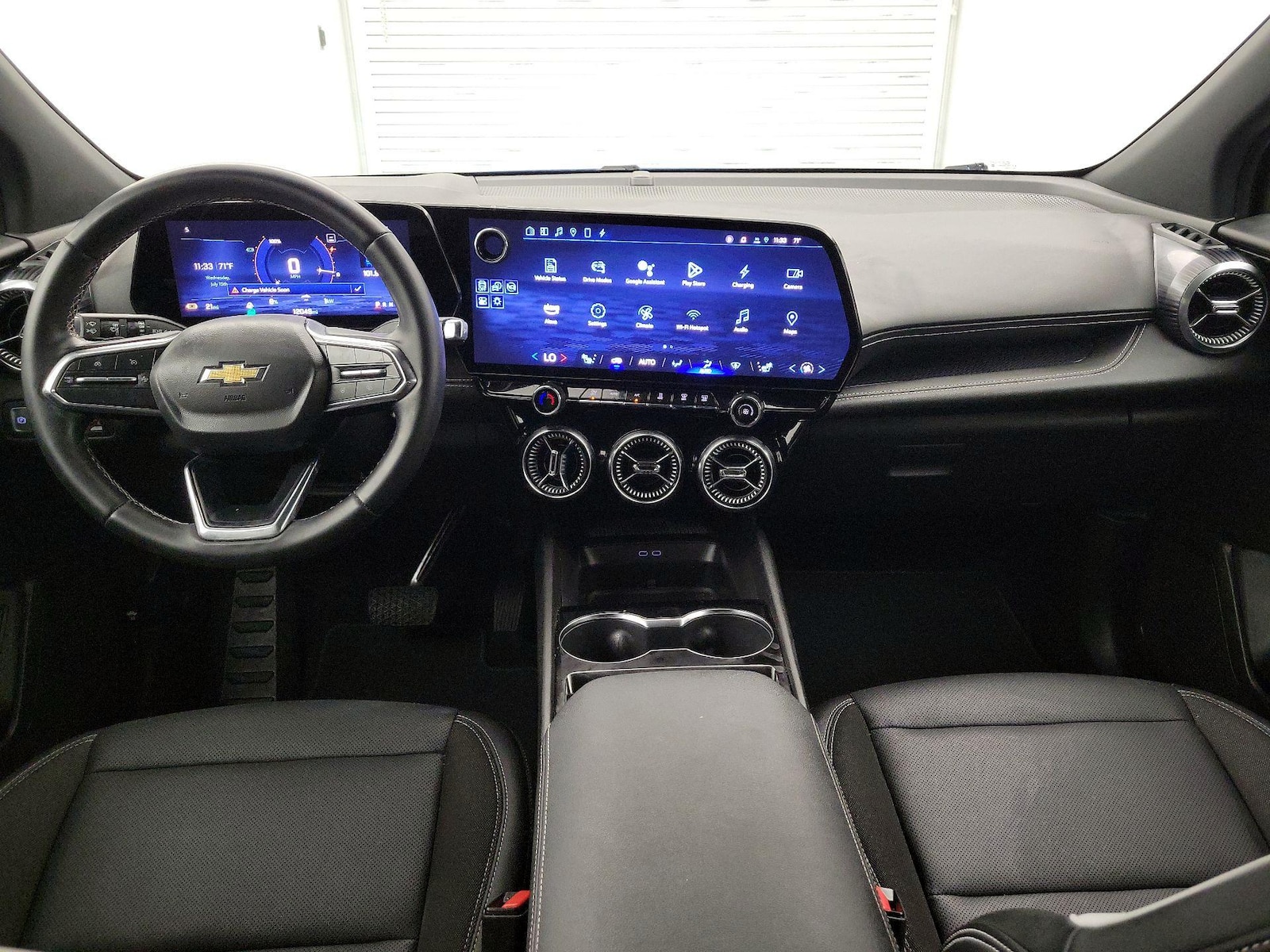 2024 Chevrolet Blazer EV LT - Photo 10
