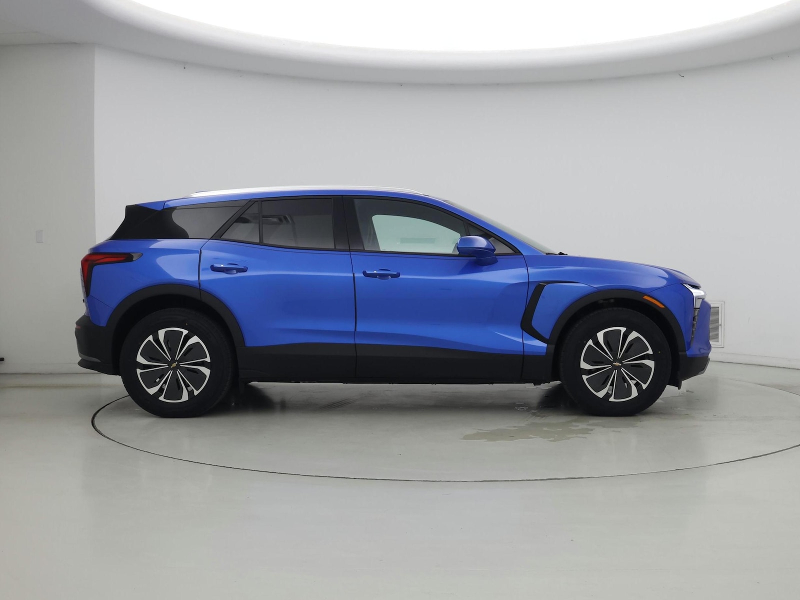 2024 Chevrolet Blazer EV LT - Photo 8