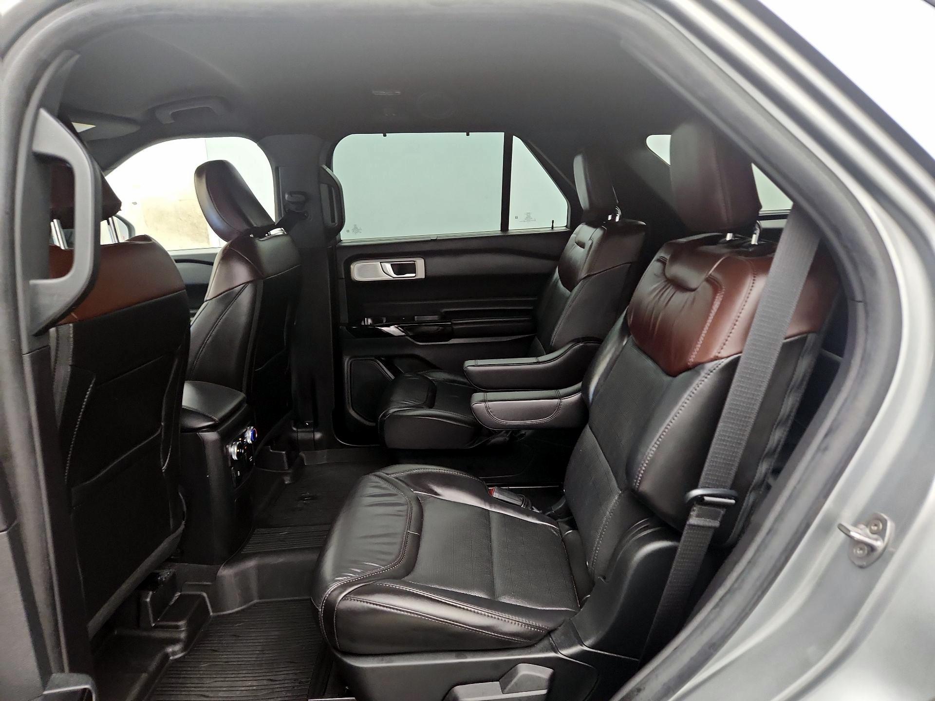 Thumbnail: 2022 Ford Explorer - 20