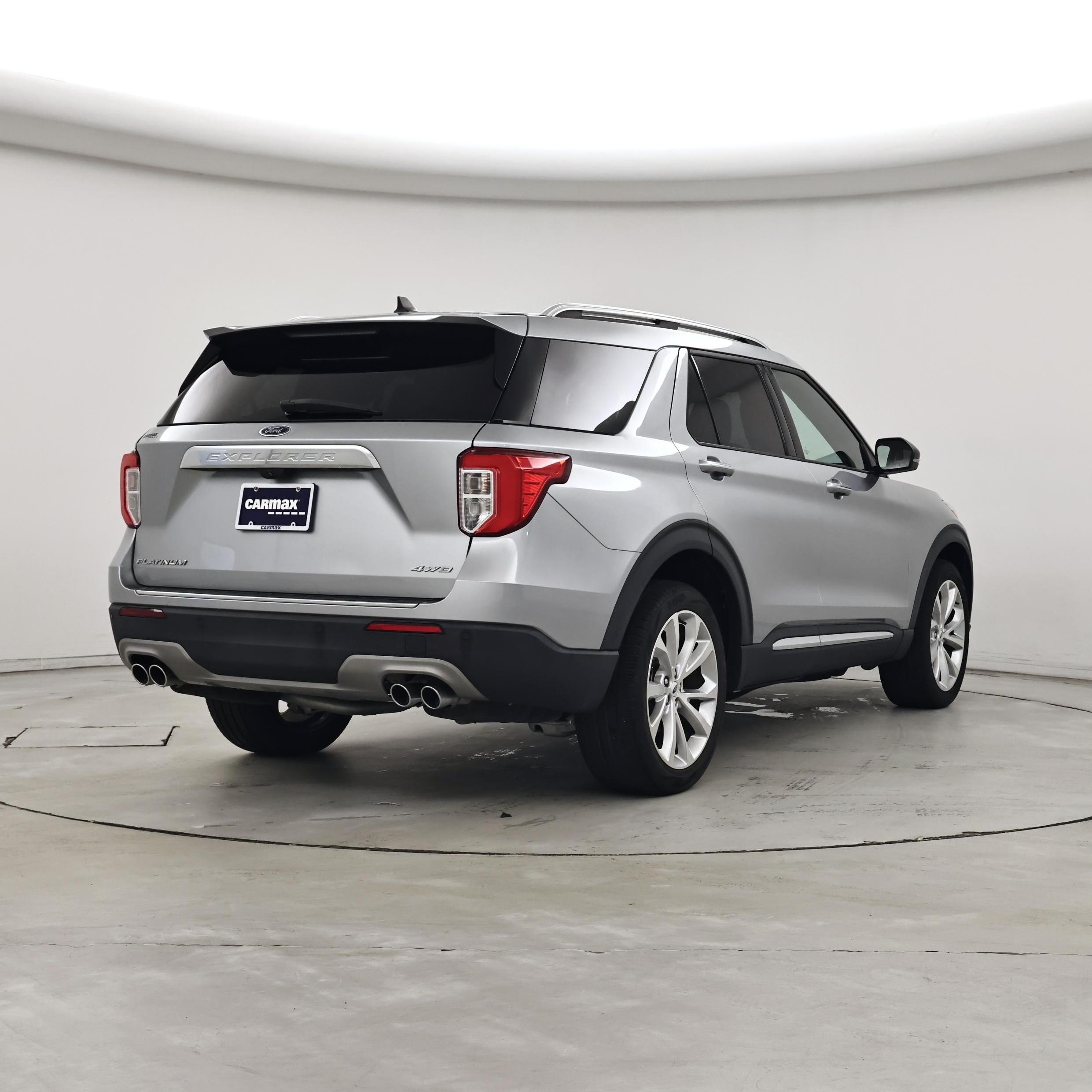Thumbnail: 2022 Ford Explorer - 8