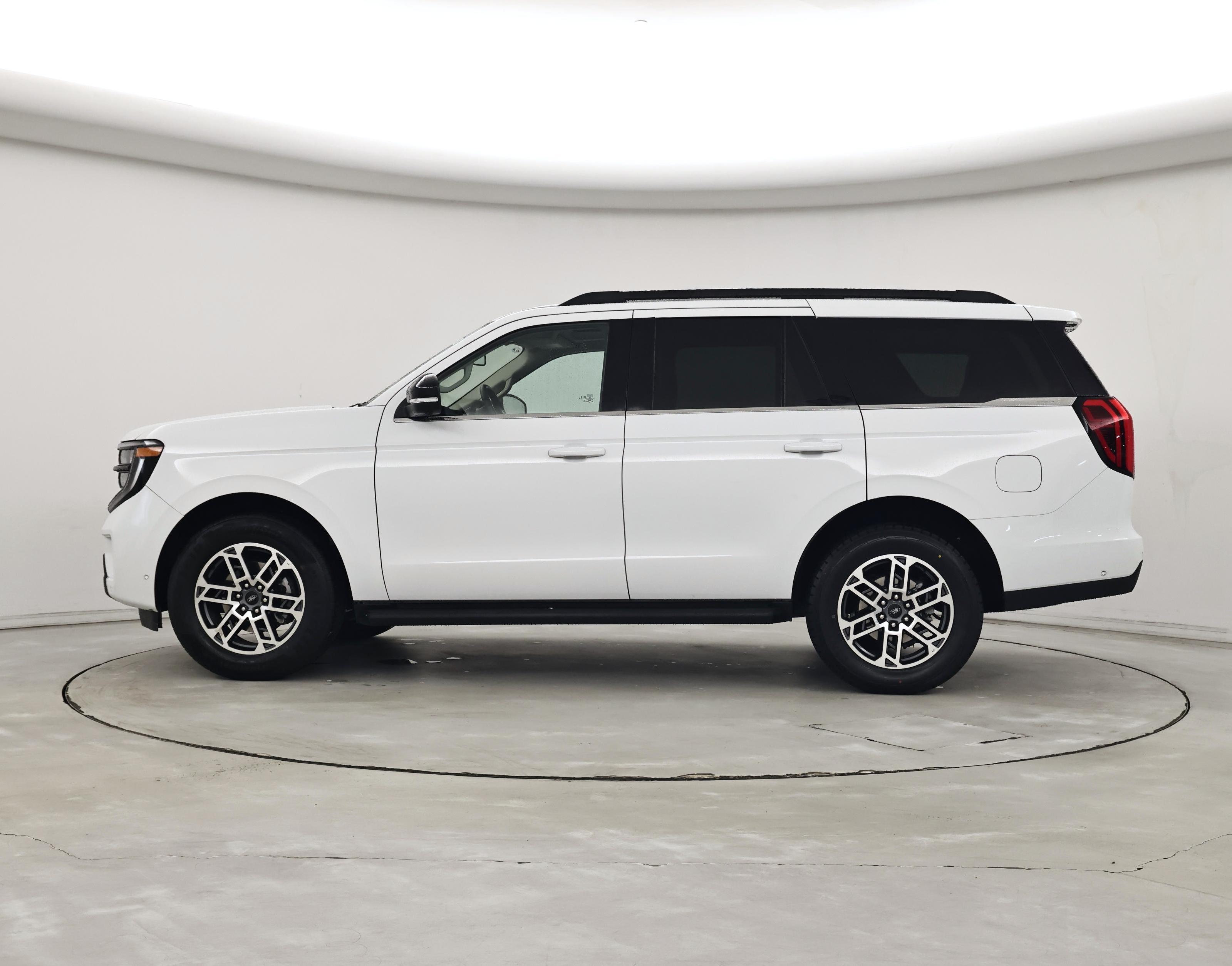 Thumbnail: 2025 Ford Expedition - 3