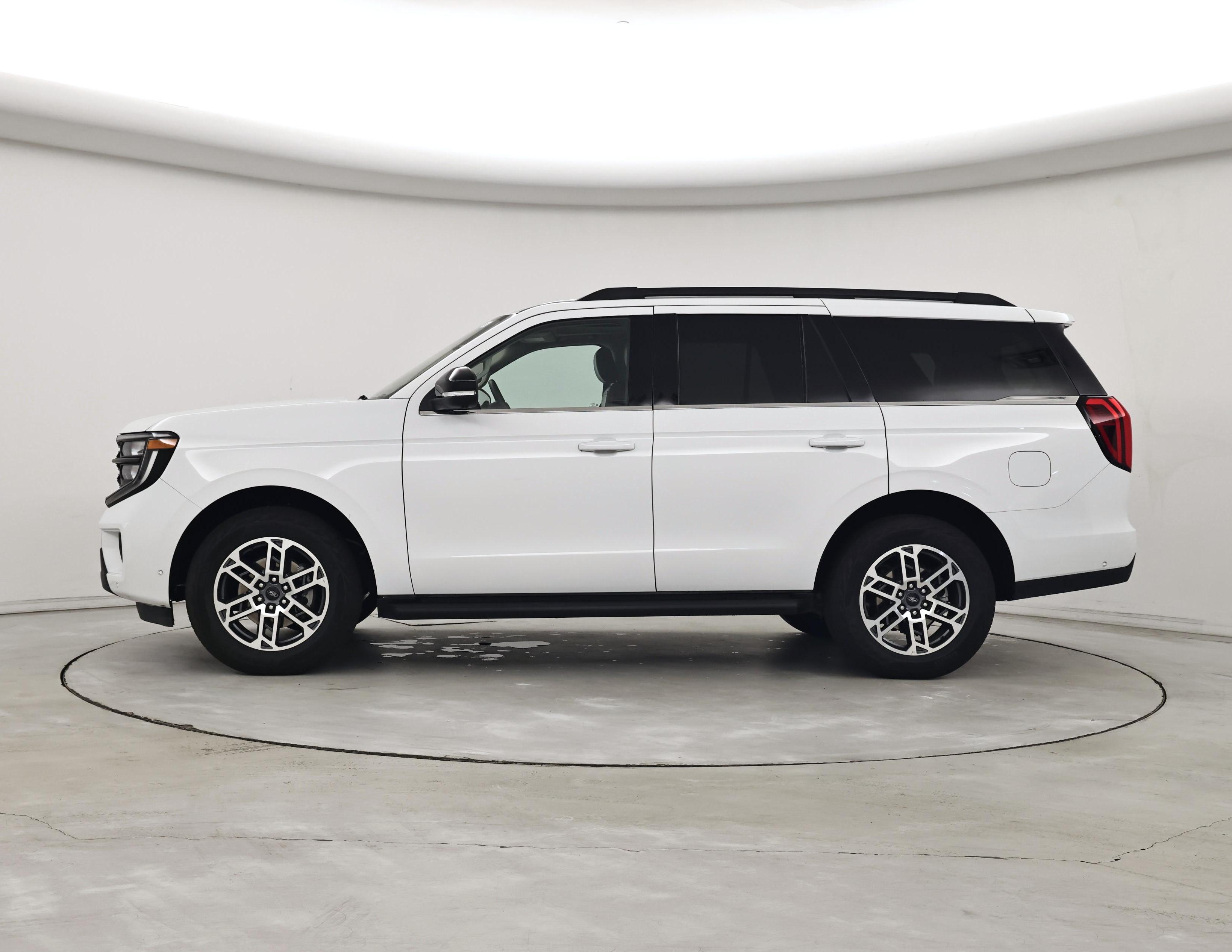 Thumbnail: 2025 Ford Expedition - 3