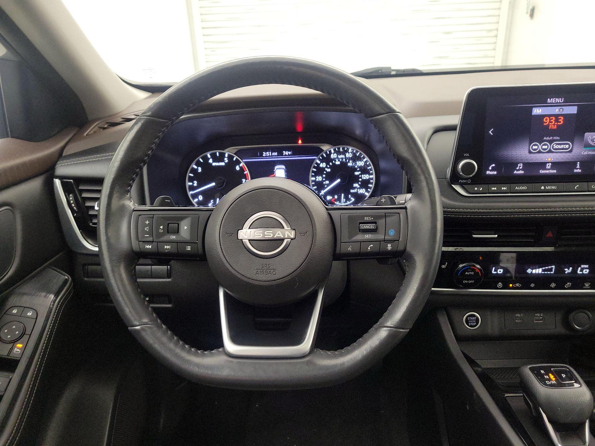 Thumbnail: 2022 Nissan Rogue - 10