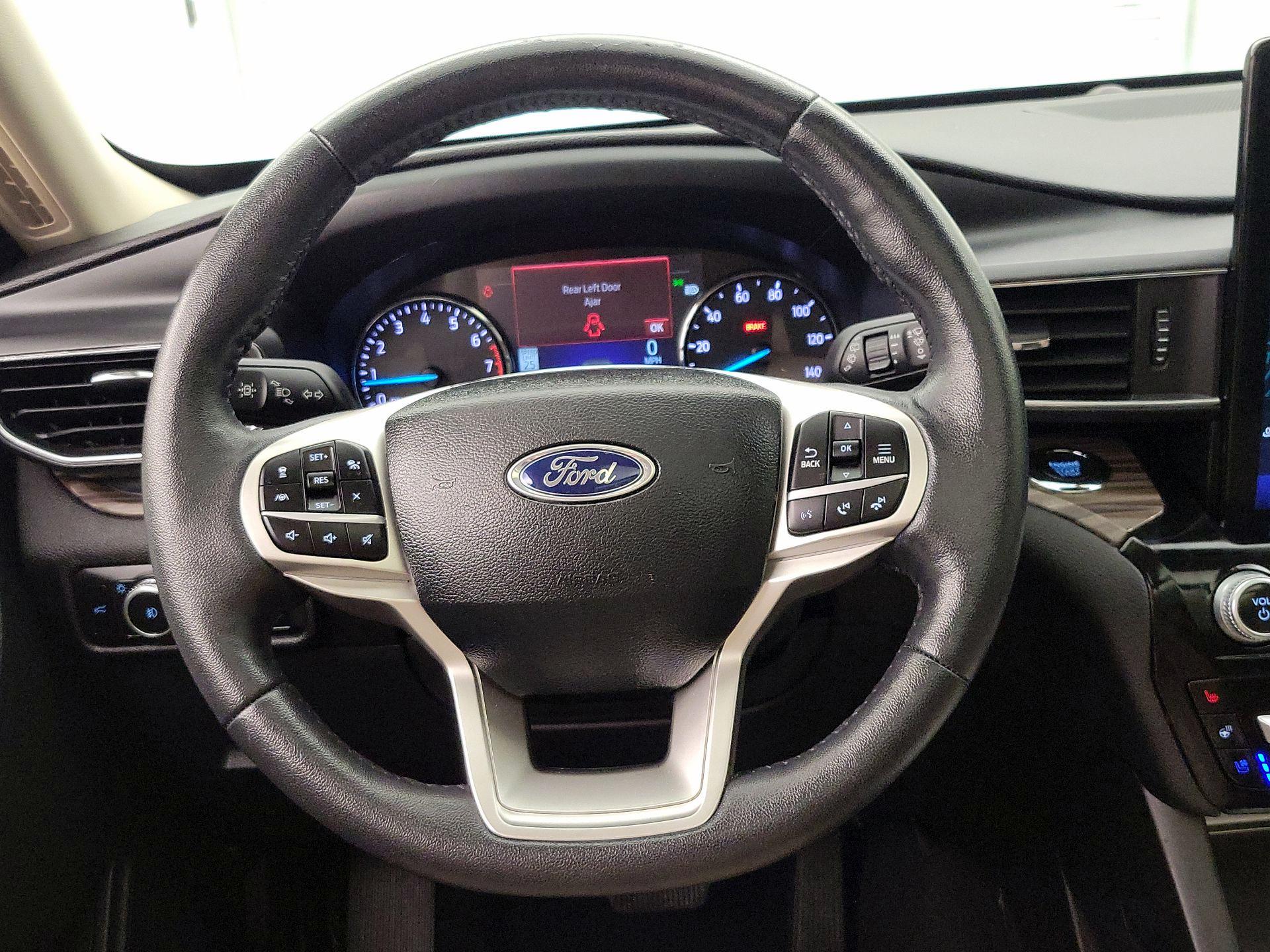 Thumbnail: 2023 Ford Explorer - 10