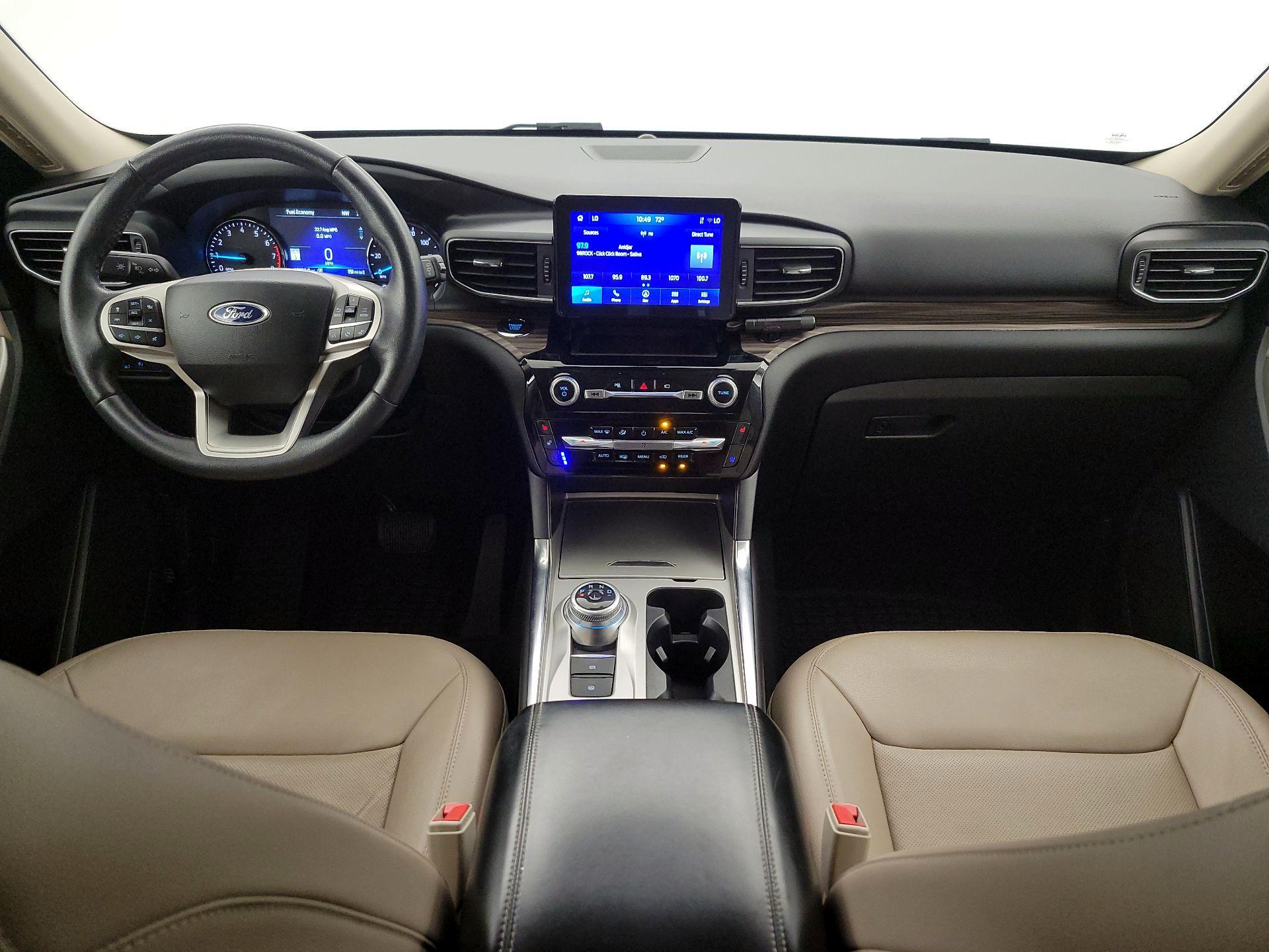 Thumbnail: 2022 Ford Explorer - 9