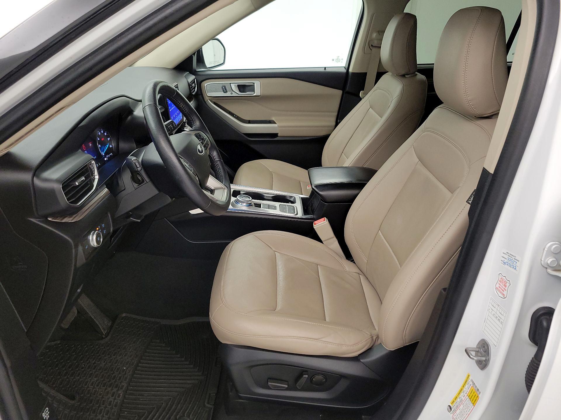 Thumbnail: 2022 Ford Explorer - 11