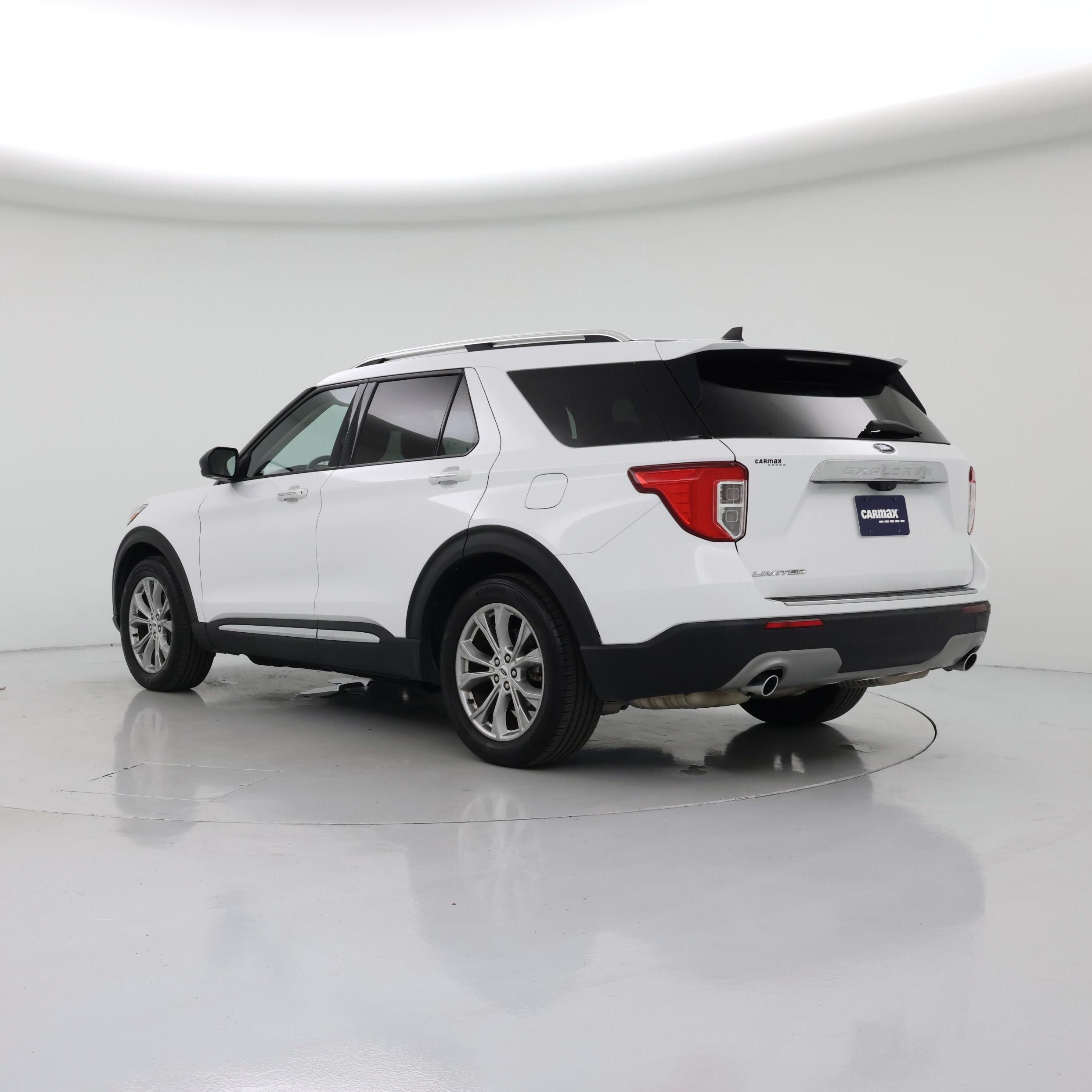 Thumbnail: 2022 Ford Explorer - 2