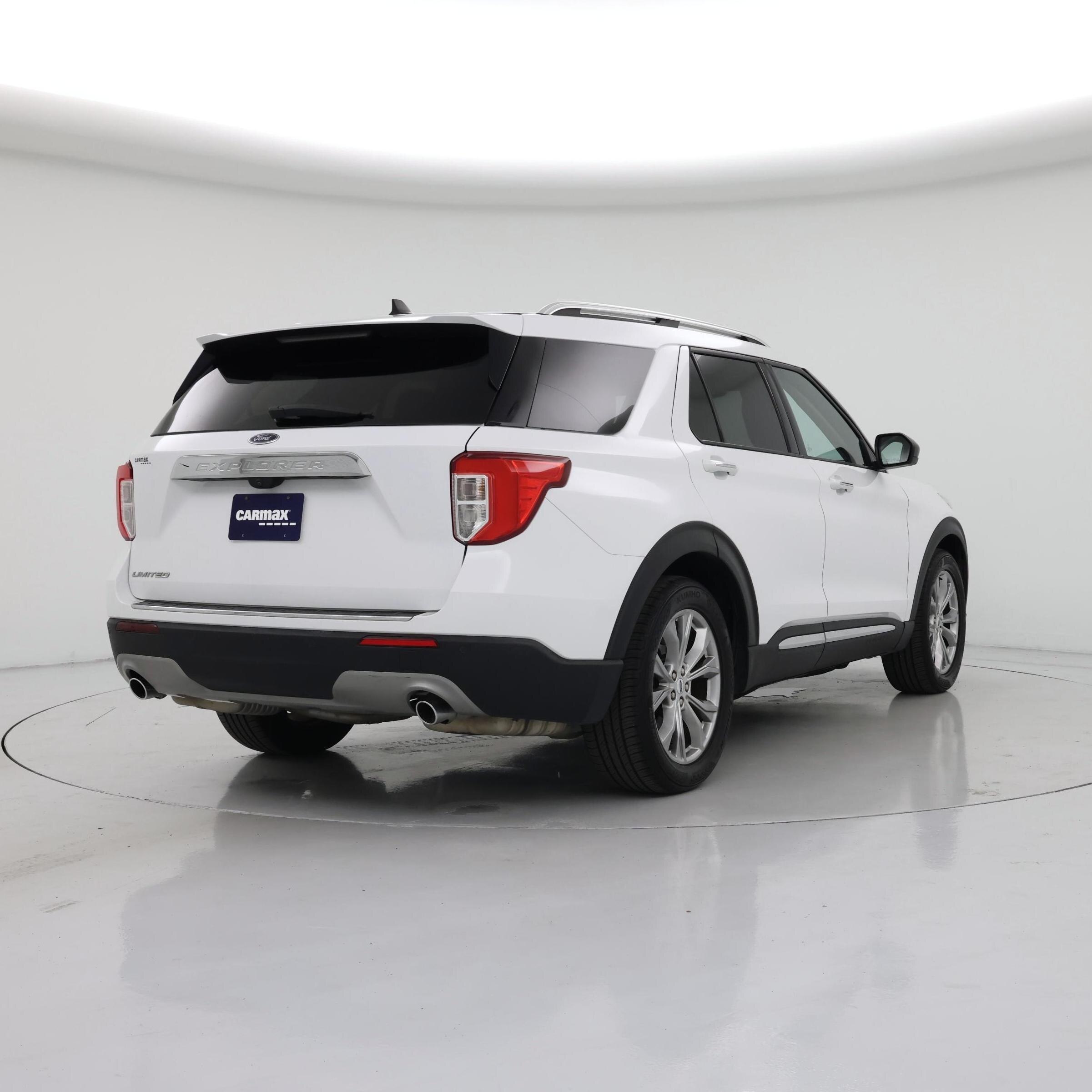 Thumbnail: 2022 Ford Explorer - 8