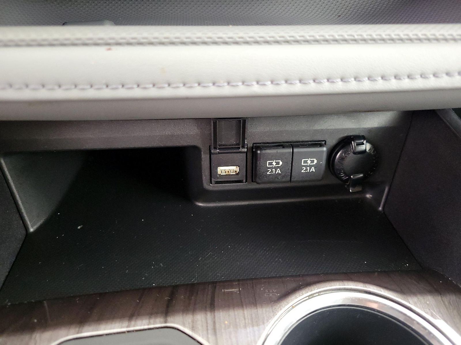 2021 Toyota Highlander Limited - Photo 20