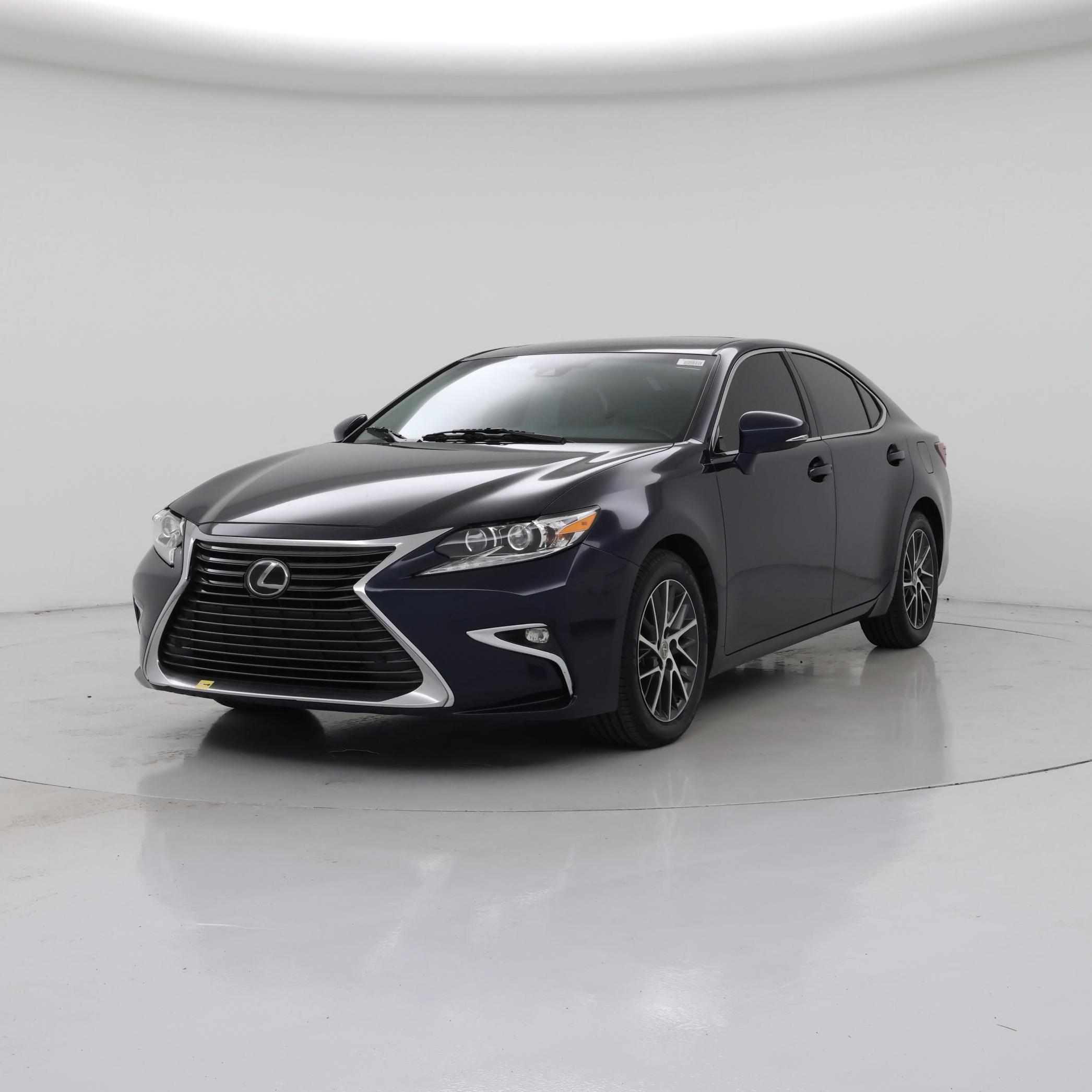 Thumbnail: 2016 Lexus ES - 4