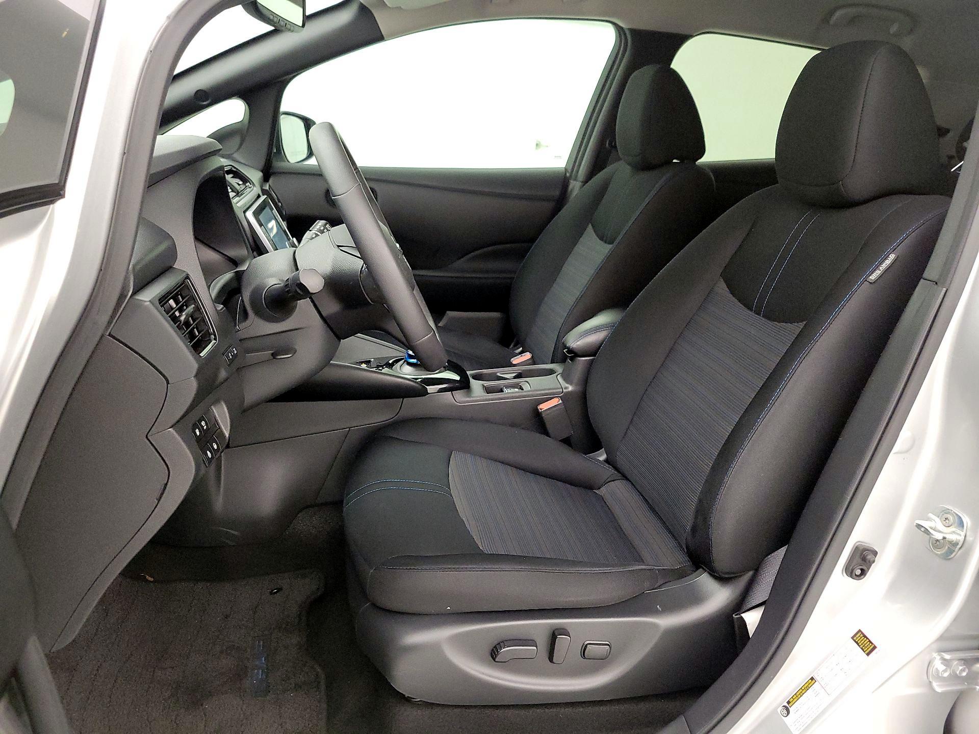 Thumbnail: 2021 Nissan Leaf - 11