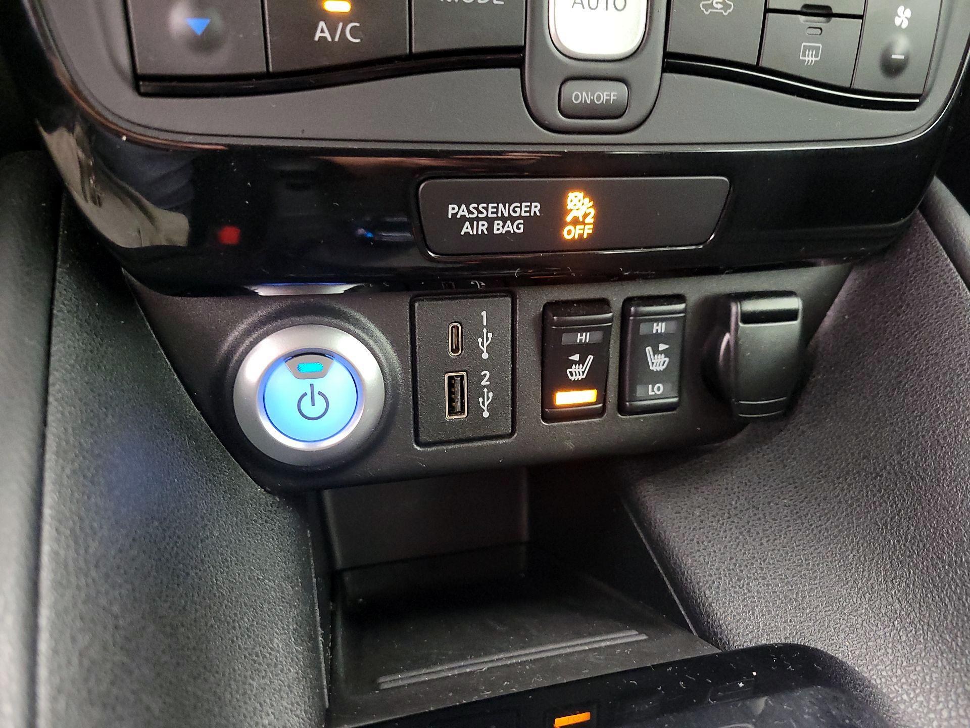 Thumbnail: 2021 Nissan Leaf - 19