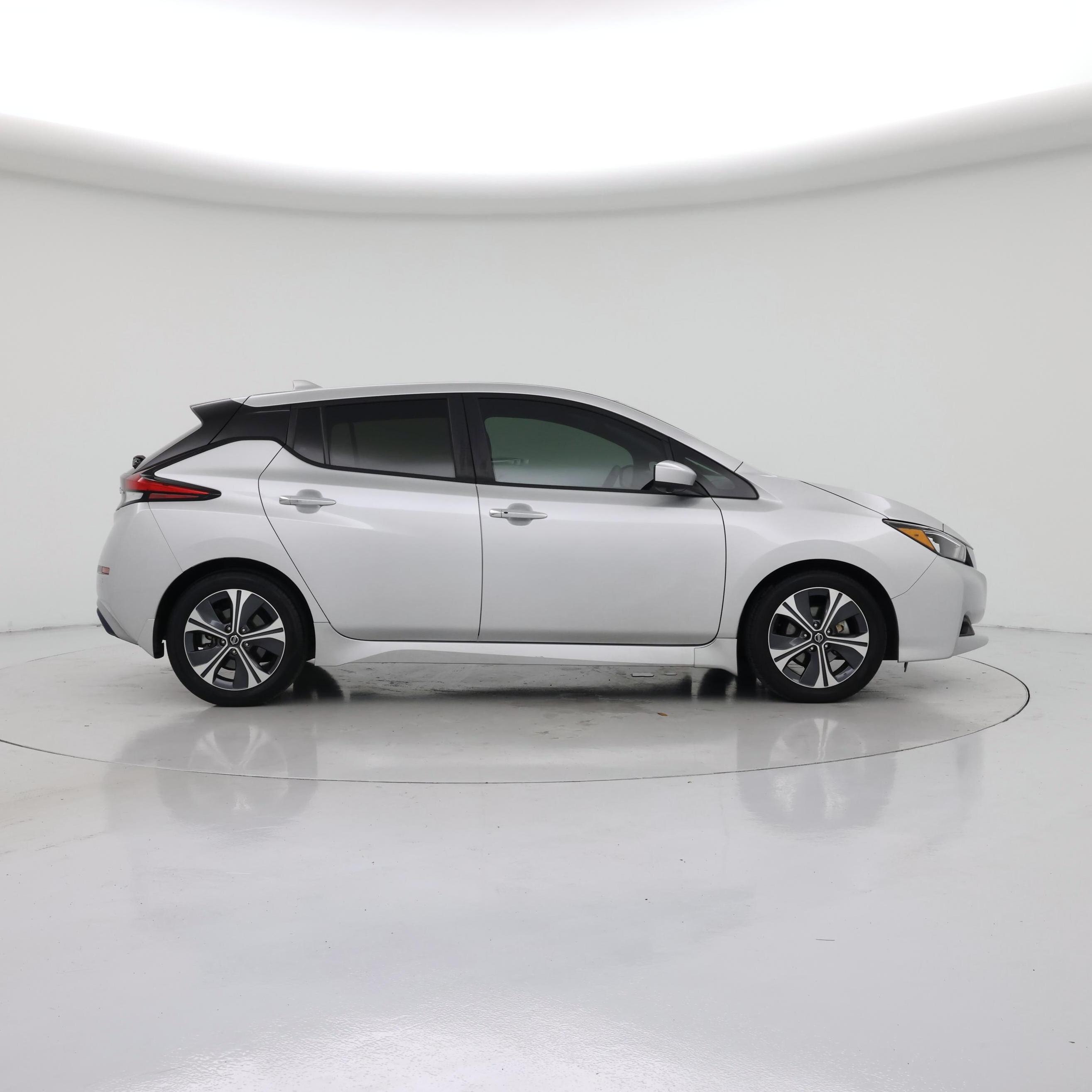 Thumbnail: 2021 Nissan Leaf - 7