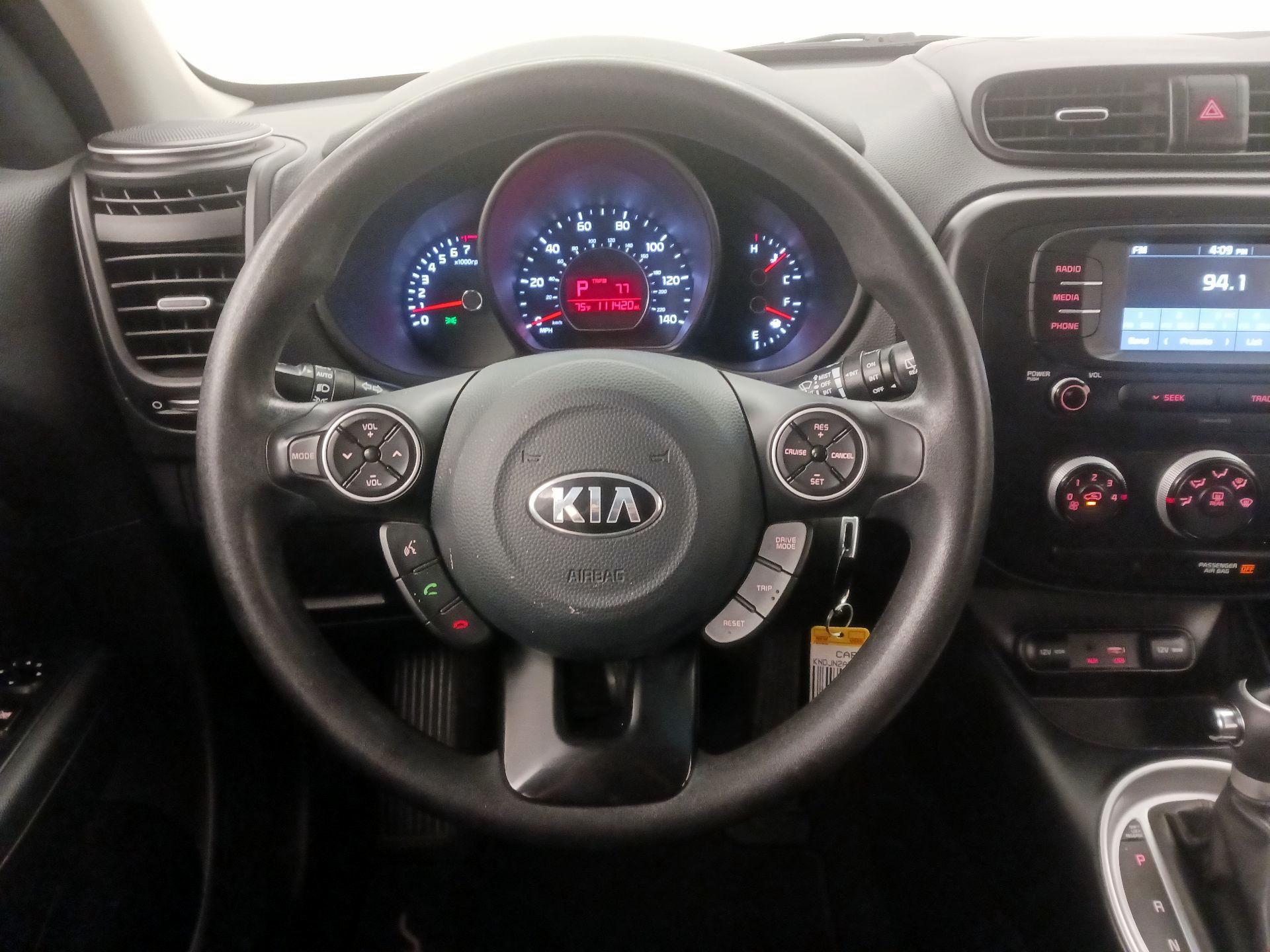 Thumbnail: 2019 Kia Soul - 10