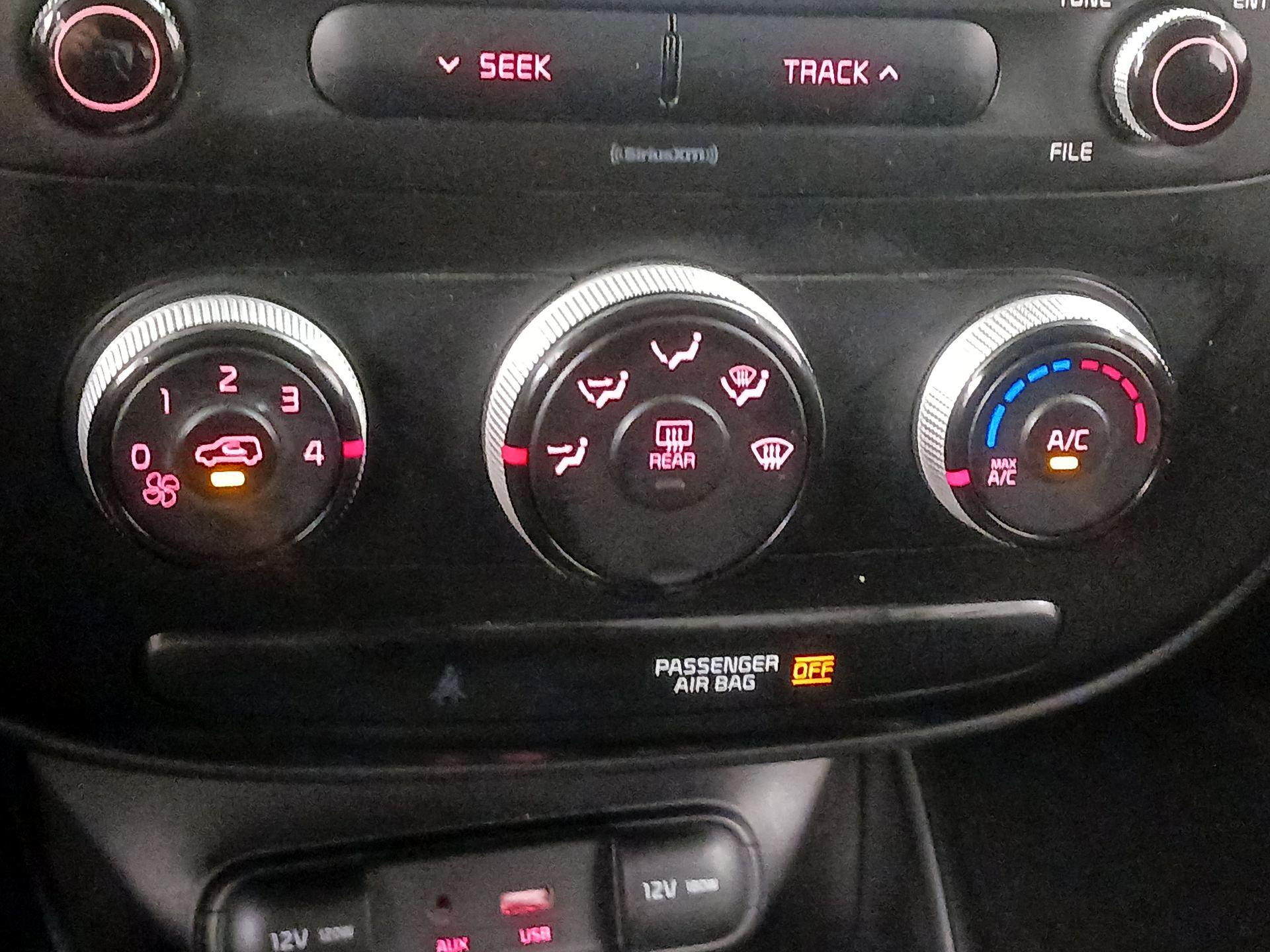 Thumbnail: 2019 Kia Soul - 16