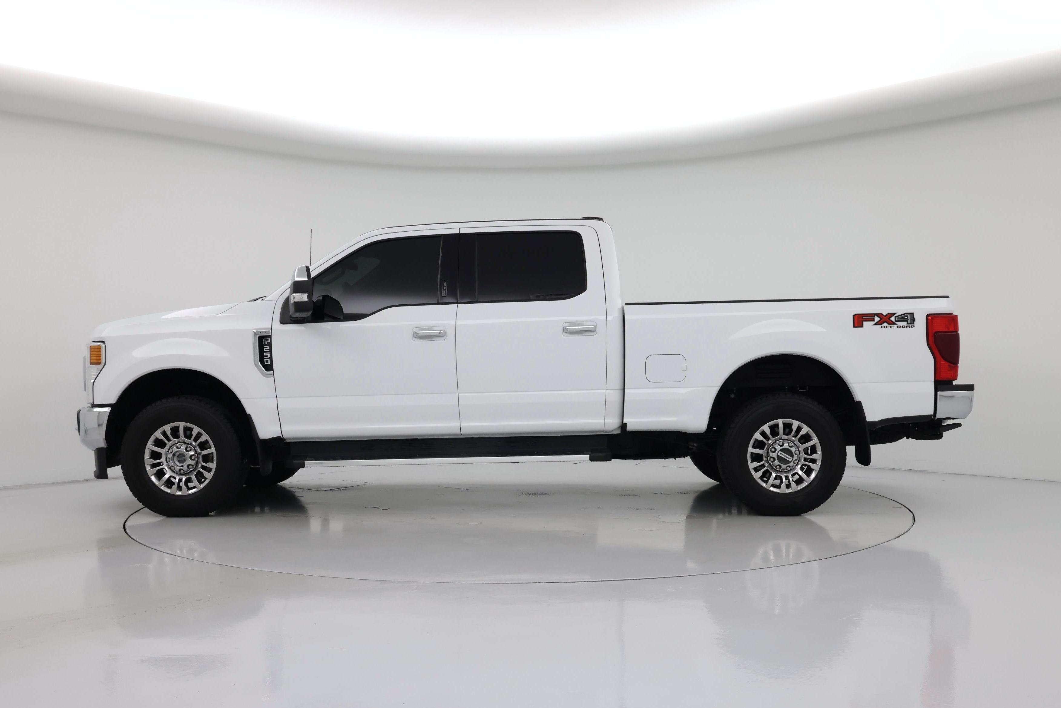 Thumbnail: 2022 Ford F-250 - 3