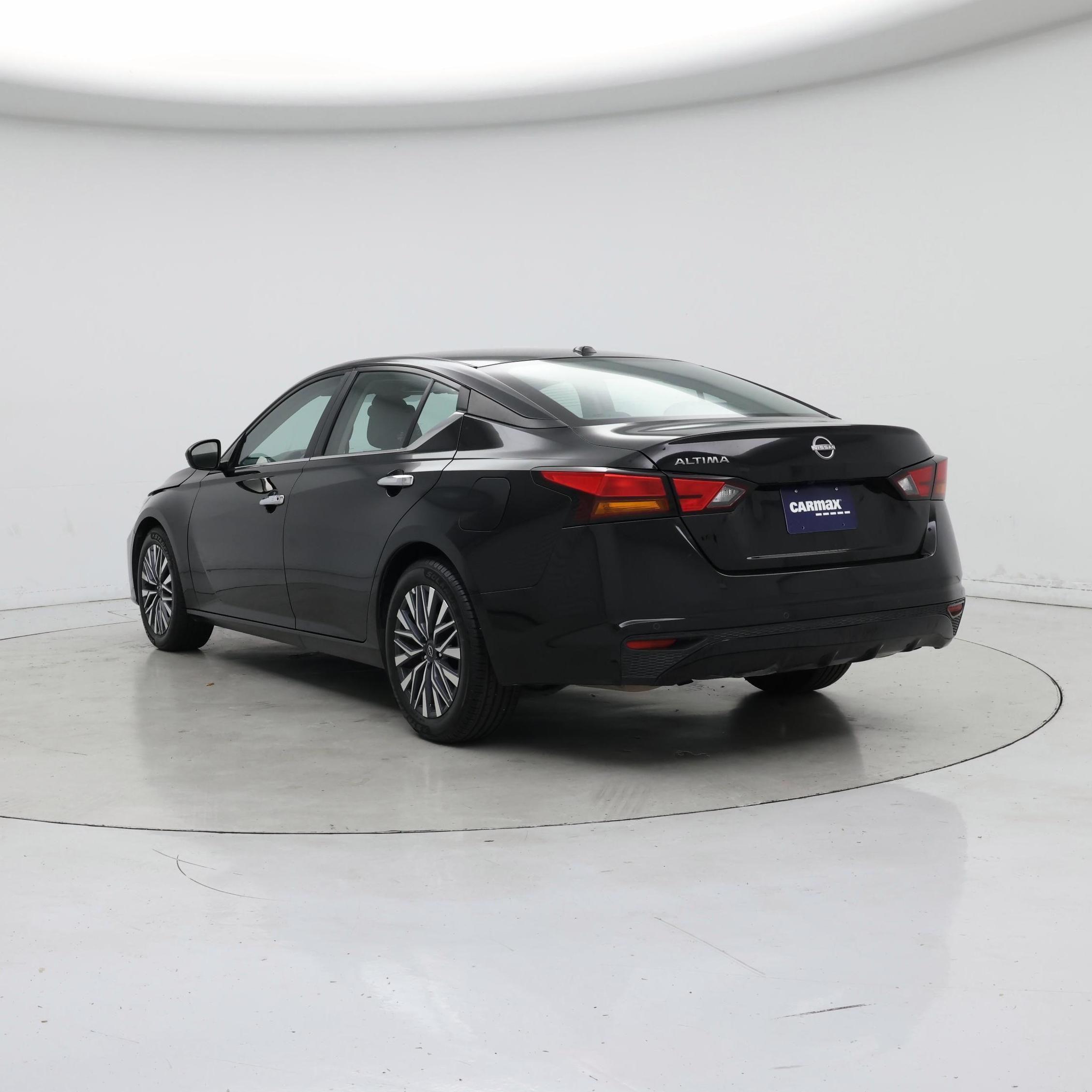 Thumbnail: 2025 Nissan Altima - 2