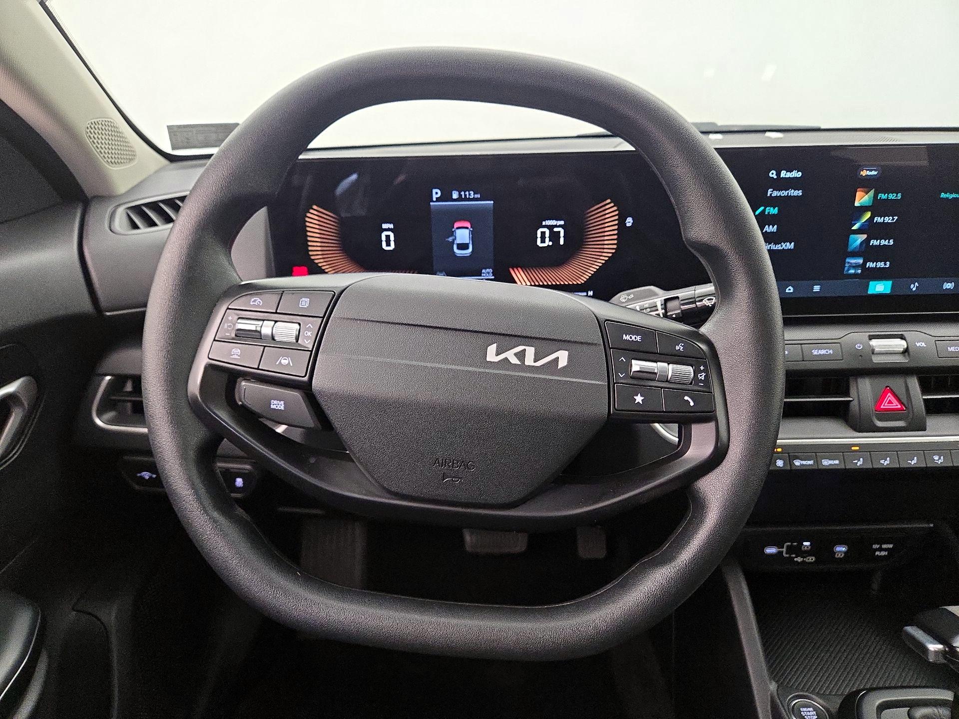 Thumbnail: 2025 Kia K4 - 10
