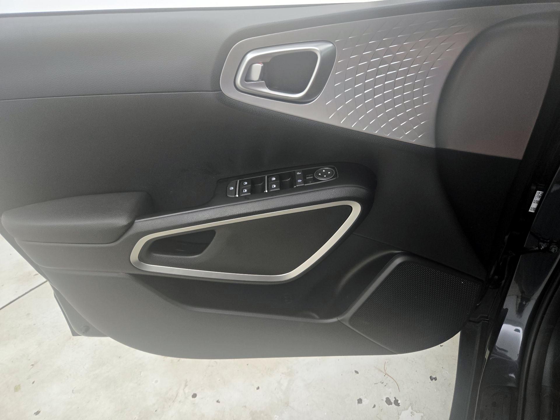 Thumbnail: 2025 Kia Soul - 12