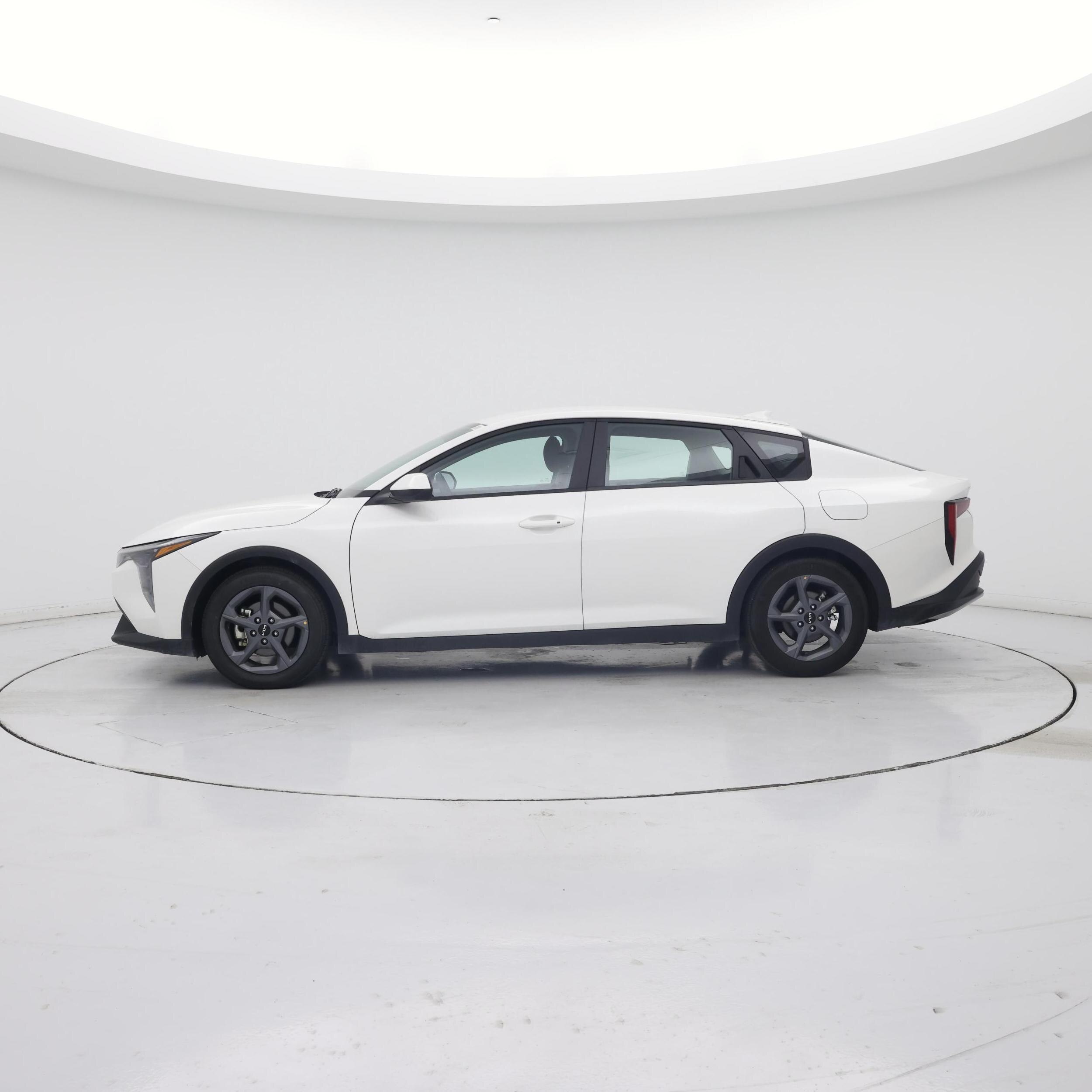 Thumbnail: 2025 Kia K4 - 3