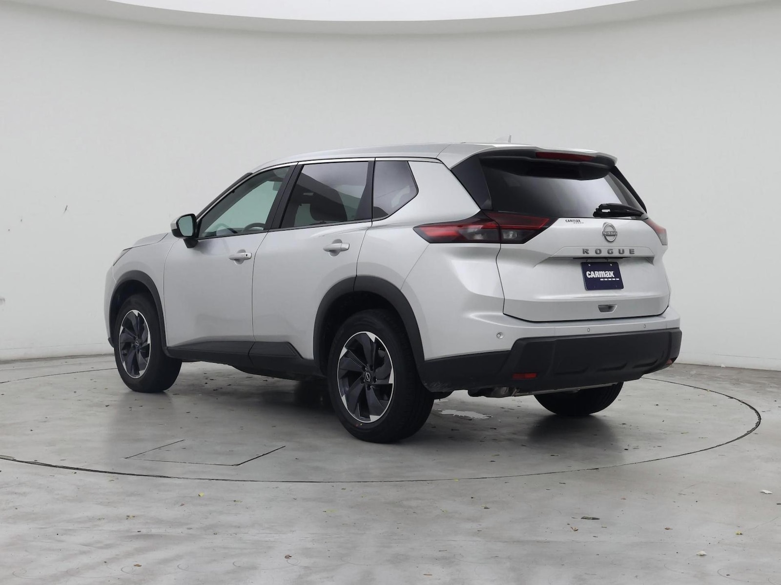2025 Nissan Rogue SV - Photo 3