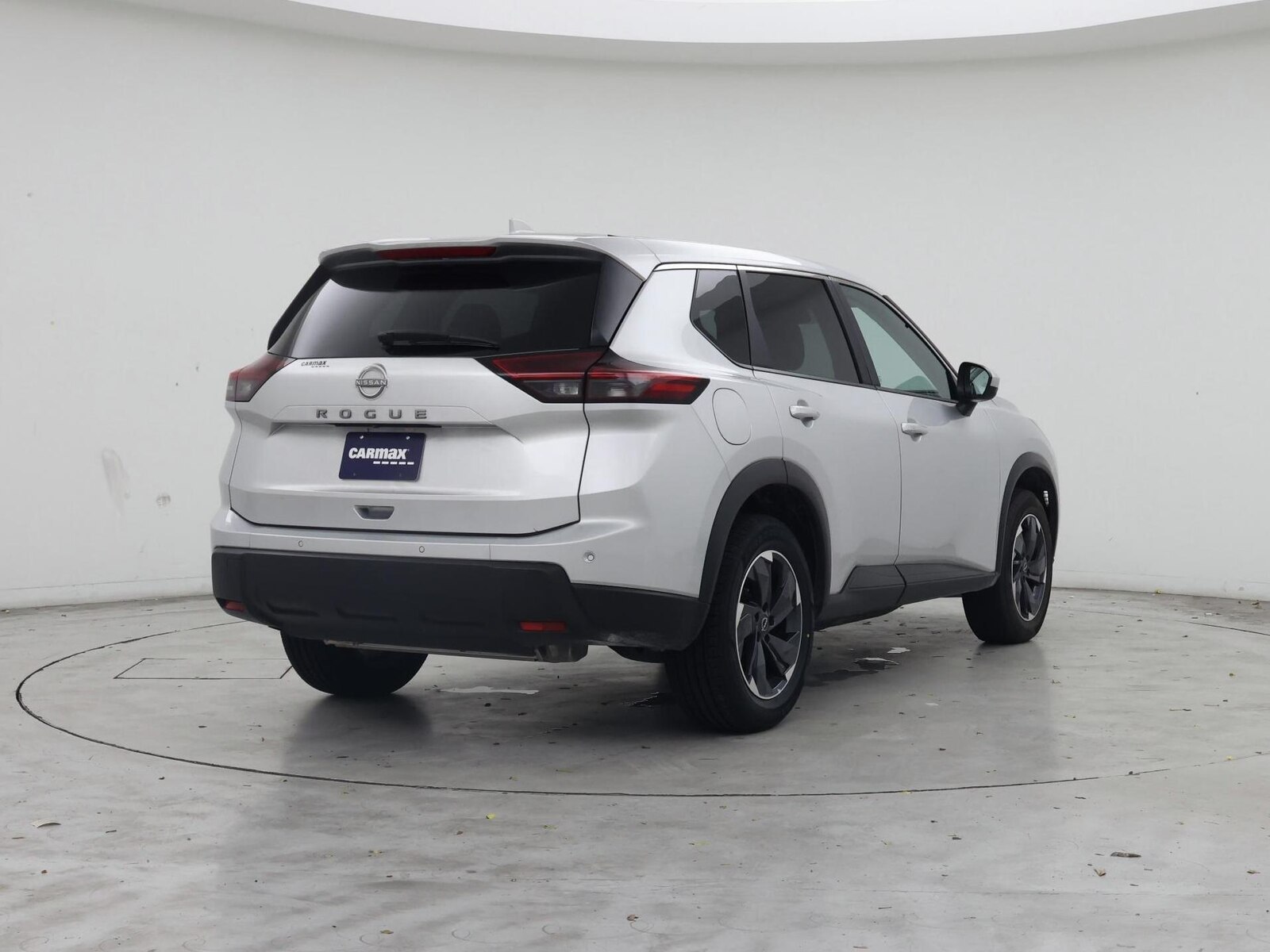 2025 Nissan Rogue SV - Photo 9