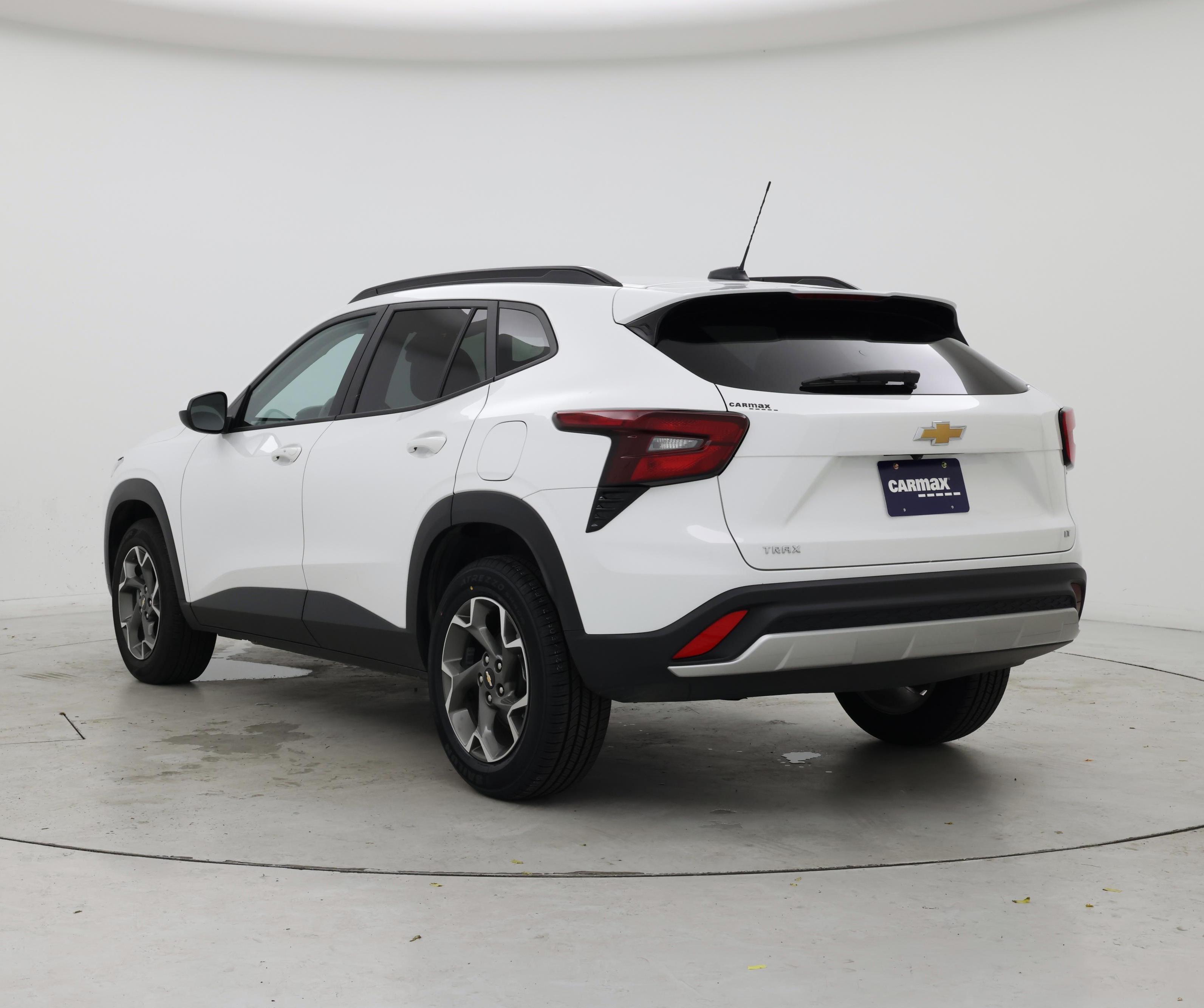 Thumbnail: 2025 Chevrolet Trax - 2
