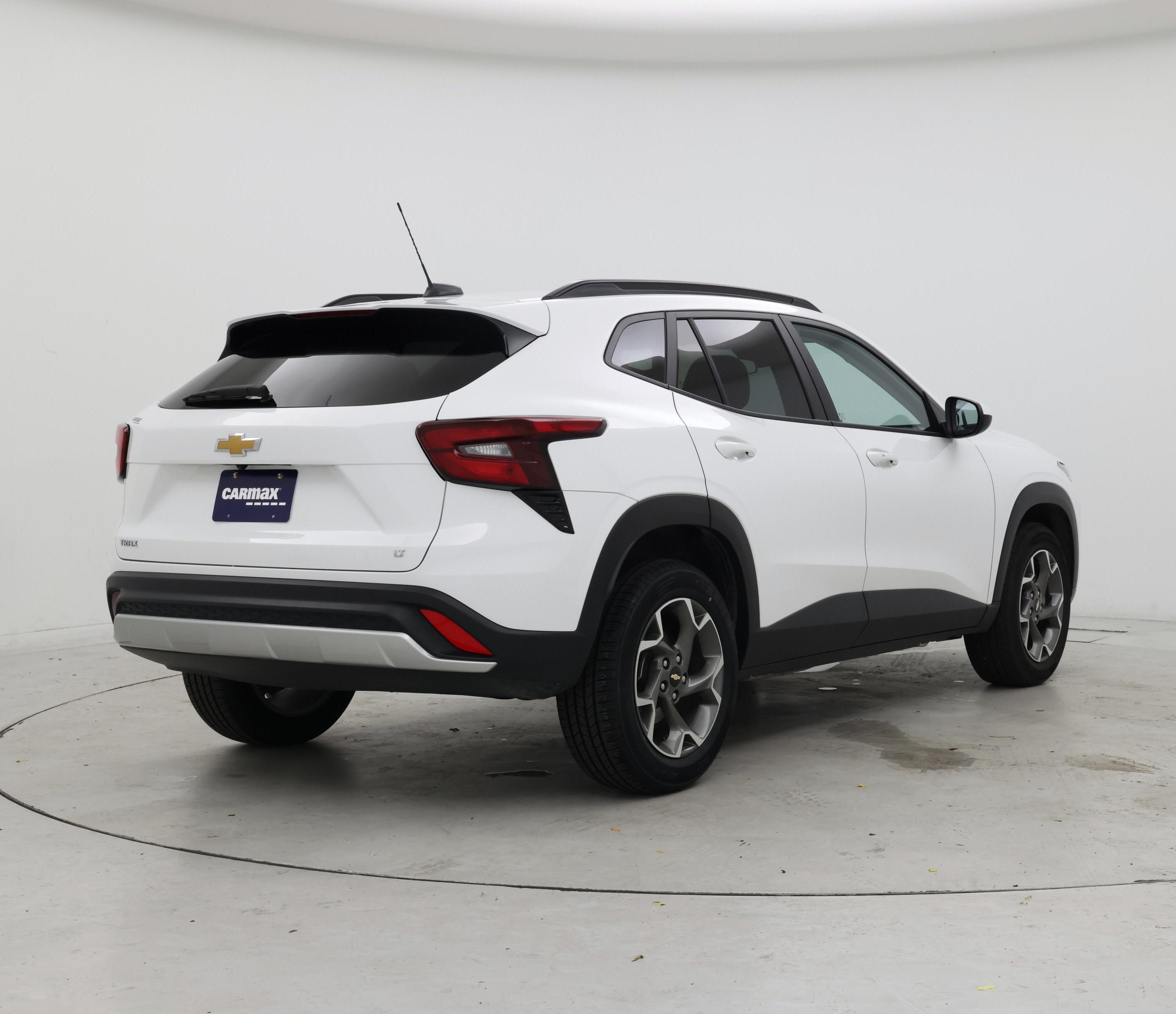 Thumbnail: 2025 Chevrolet Trax - 8