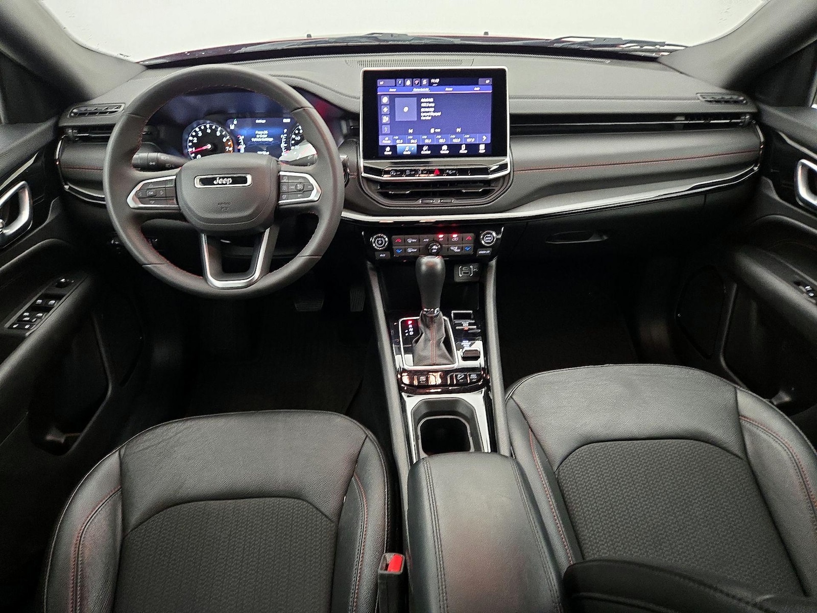2025 Jeep Compass Trailhawk - Photo 10