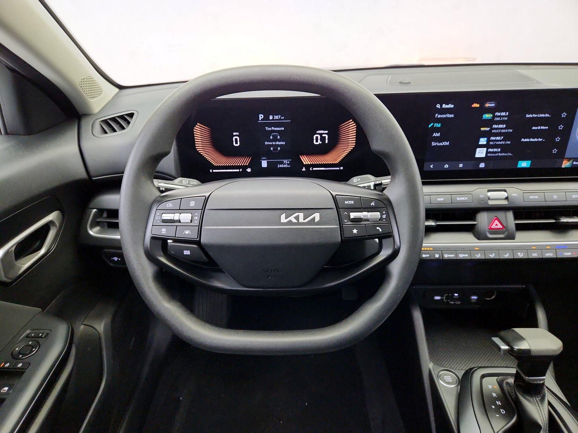 Thumbnail: 2025 Kia K4 - 10