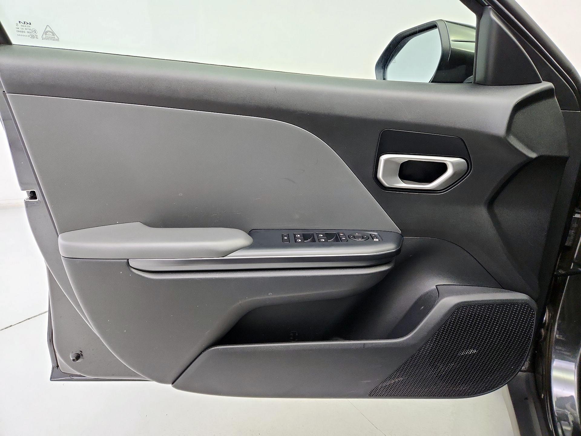 Thumbnail: 2025 Kia K4 - 12