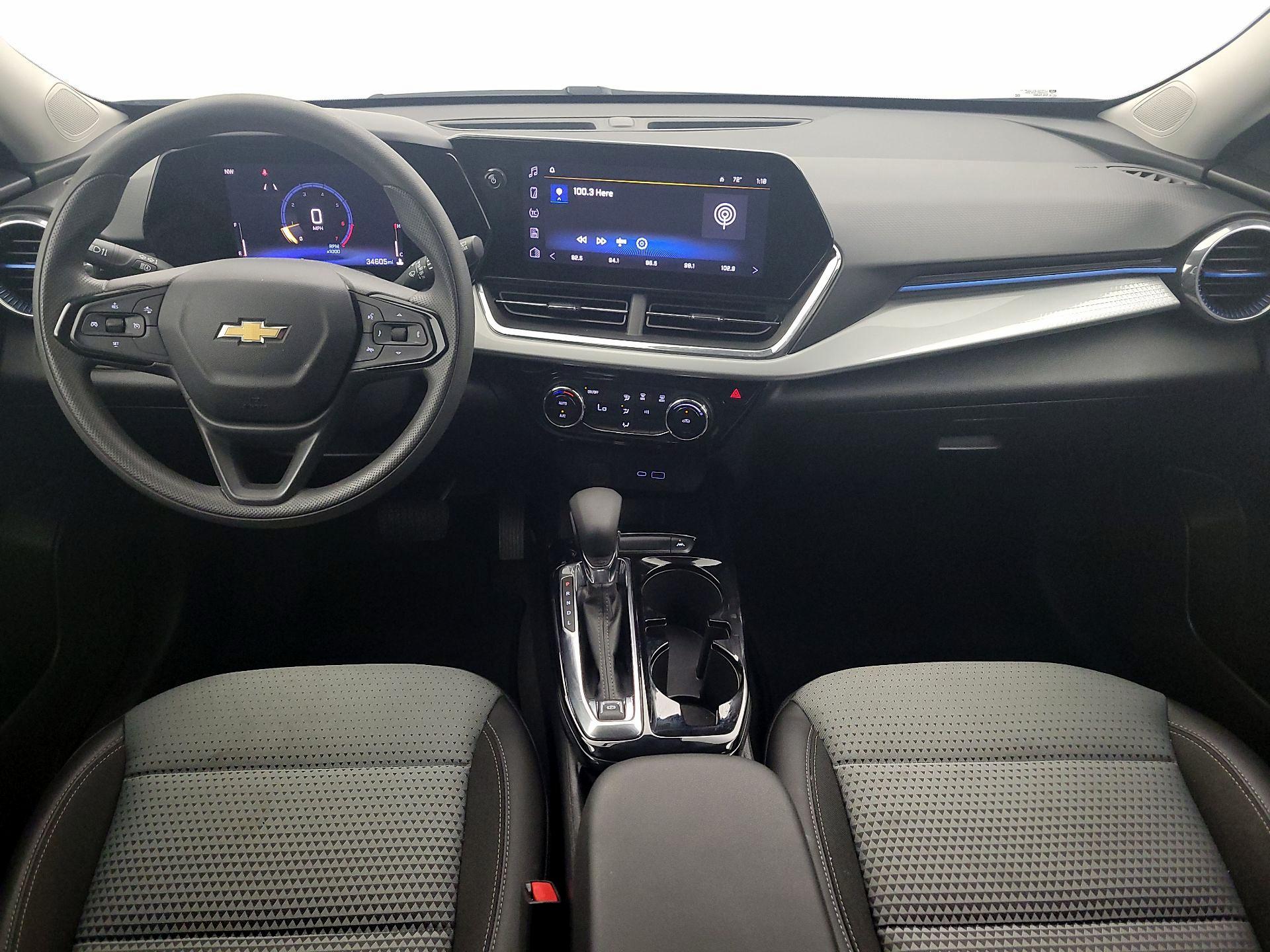 Thumbnail: 2025 Chevrolet Trax - 9