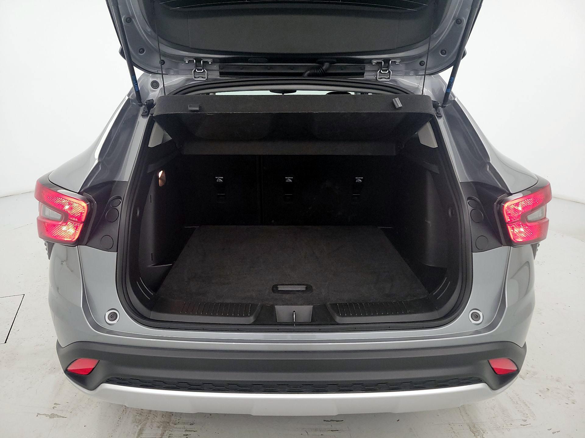 Thumbnail: 2025 Chevrolet Trax - 20