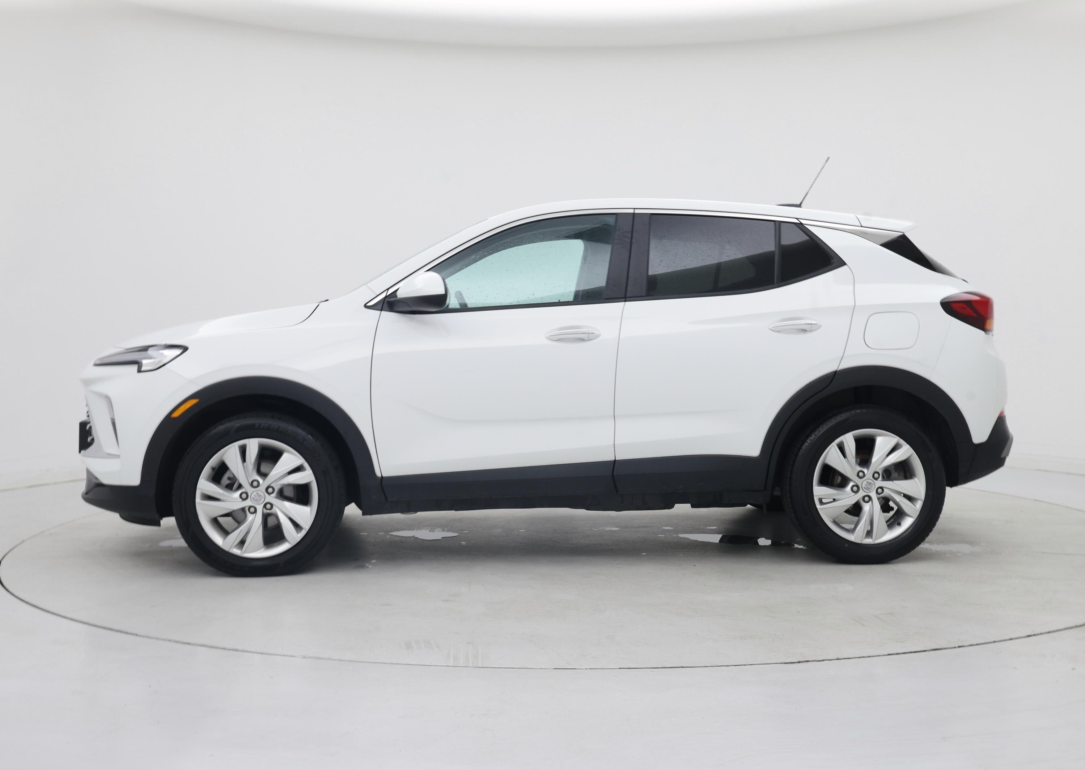 Thumbnail: 2025 Buick Encore GX - 3